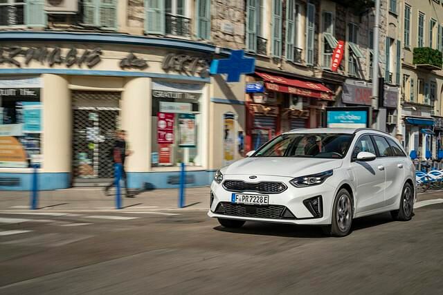 Vor allem im Stadtverkehr macht der E-Antrieb des Kia Ceed Sportswagon Sinn