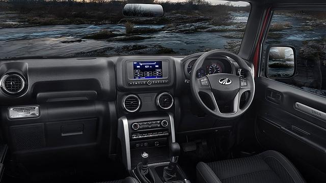 Der Innenraum des Mahindra Thar ist deutlich aufgewertet