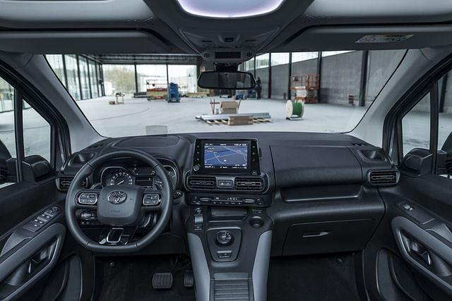 Das Cockpit ist hübsch, aber einfach gehalten