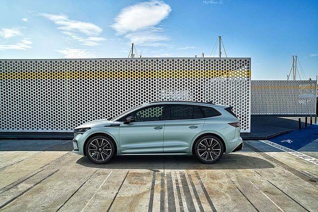 Der Skoda Enyaq iV ist 4,65 Meter lang