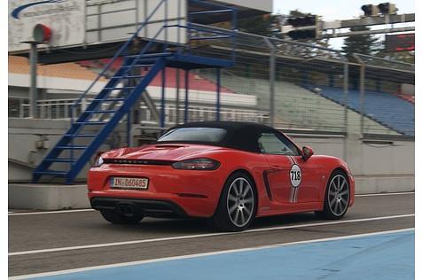 MTM Porsche 718 Boxster S - die Höchstgeschwindigkeit steigt auf knapp 300 km/h