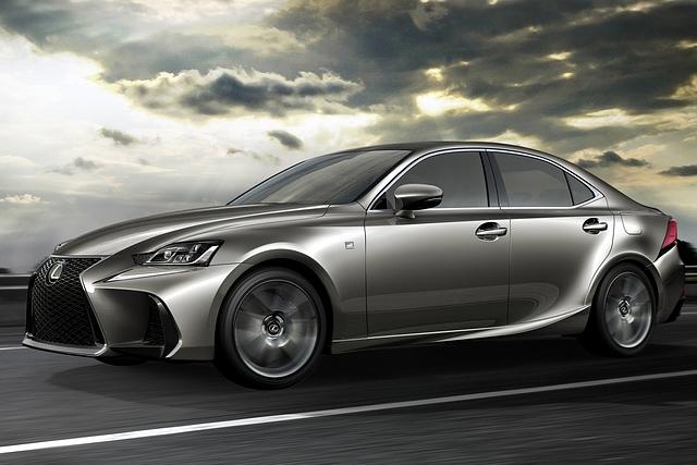 Zum Vergleich: Die aktuelle und weiterhin in Deutschland erhältliche Generation 3 des Lexus IS