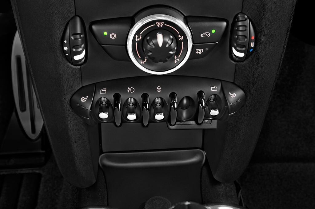 MINI MINI (Baujahr 2012) COOPER S 3 Türen Bedienungselemente Tür