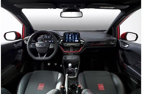 Das Cockpit ist deutlich moderner