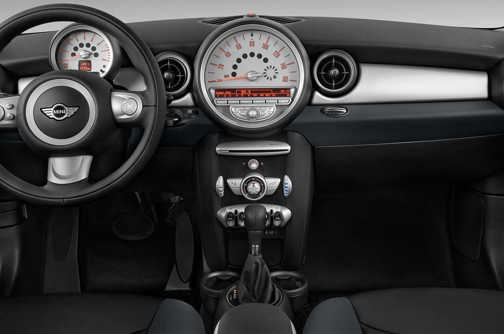 MINI MINI (Baujahr 2010) COOPER 3 Türen Mittelkonsole