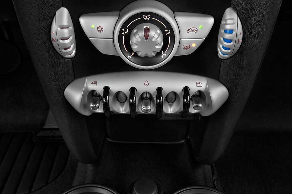 MINI MINI (Baujahr 2010) COOPER 3 Türen Temperatur und Klimaanlage