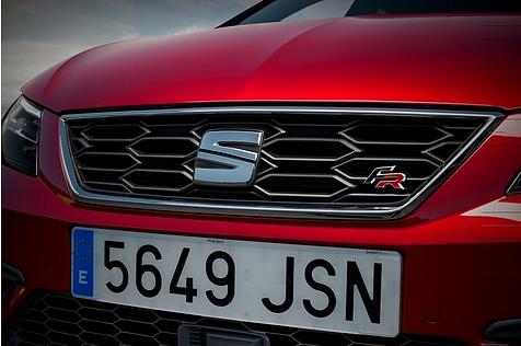 Der Frontgrill des Seat Leon wurde um 40 mm breiter als beim Vorgänger