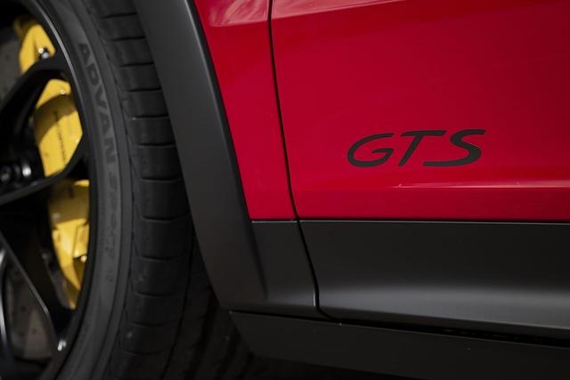 Das Porsche Cayenne GTS Coupé hat 338 / 460 PS