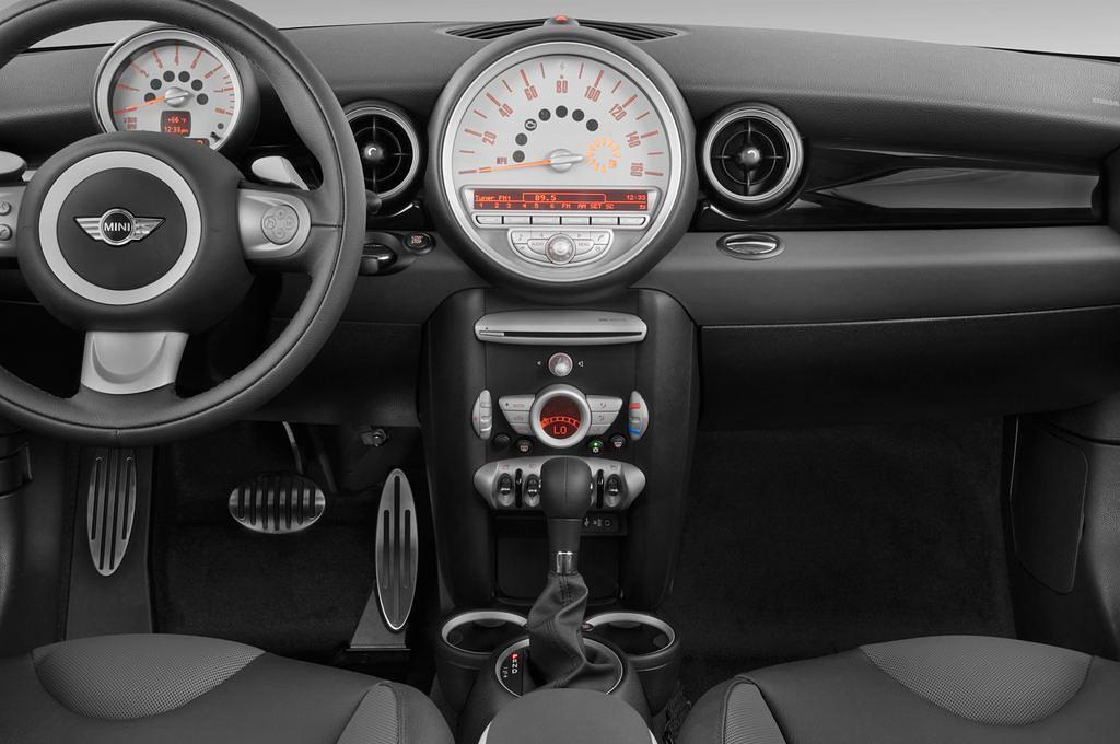 MINI MINI (Baujahr 2010) COOPER S 3 Türen Mittelkonsole