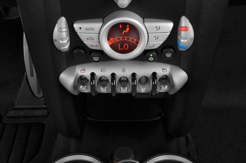 MINI MINI (Baujahr 2010) COOPER S 3 Türen Temperatur und Klimaanlage