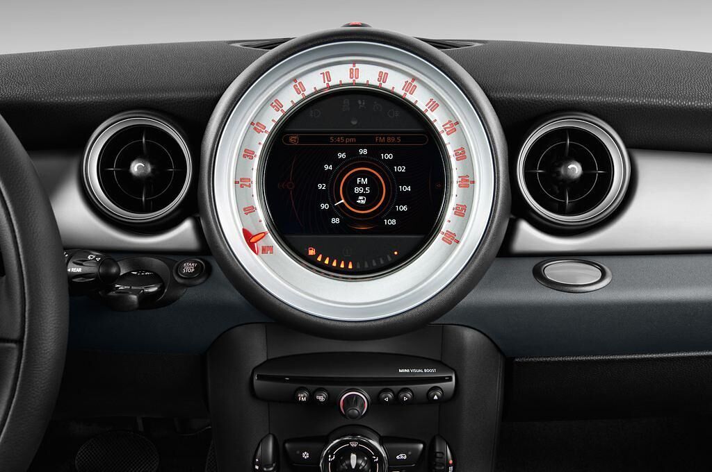 MINI MINI (Baujahr 2011) Cooper 3 Türen Radio und Infotainmentsystem