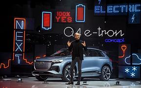 Audi bringt 30 Elektromodelle bis 2025 - Steckverbindung