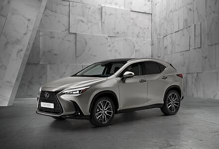 Lexus NX - Generation zwei startet Ende des Jahres