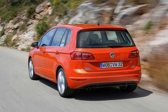 Im Vergleich zum Golf Plus wuchs der Sportsvan in der Länge um 24 Zentimeter auf 4,43 Meter