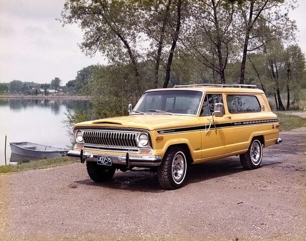 1974 begeisterte der Jeep Cherokee die jüngeren Lifestylekunden