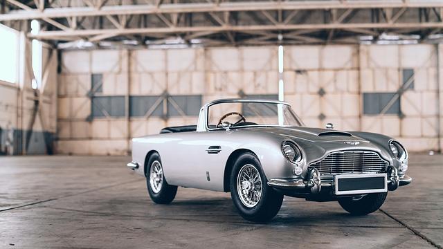 Aston Martin DB5 Junior „No Time to Die“-Edition“ - Der Schleudersitz fehlt