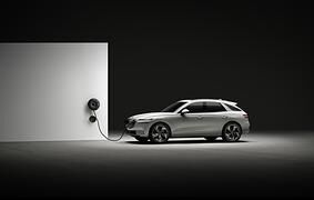 Genesis Electrified GV70 - Weißer Riese