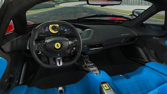 Trotz historischer Referenz ist der Daytona SP3 ein sehr modern eingerichteter Sportwagen