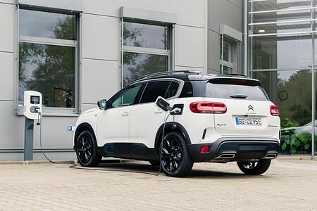 Citroen C5 Aircross Hybrid - Erinnert ans Laden