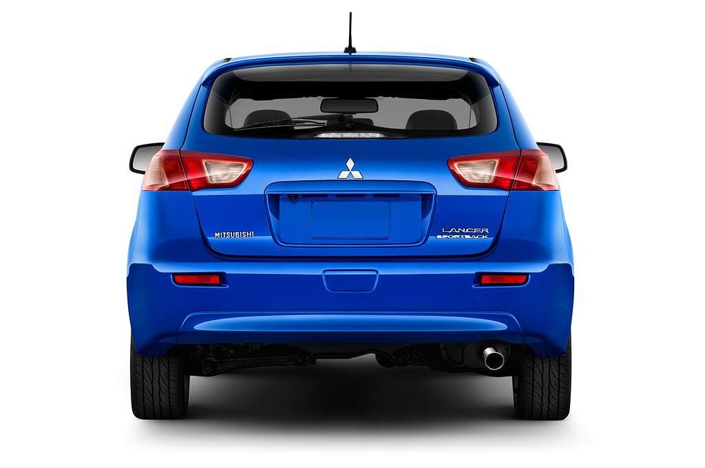 Mitsubishi Lancer Sportback (Baujahr 2015) - 5 Türen Heckansicht