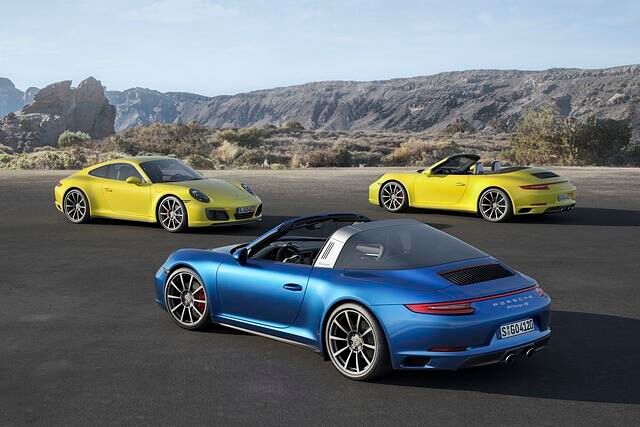 Wie bei Porsche üblich, gibt es auch den 991 in verschiedenen Varianten, darunter die geschlossene Version, den Targa und das Cabrio