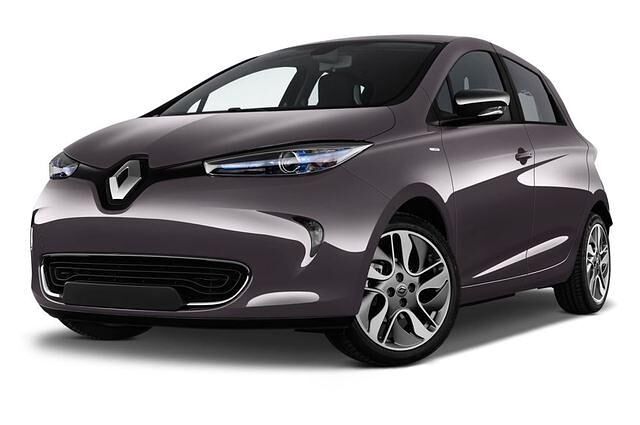 <h3 class='text-lg font-medium md:text-xl md:font-semibold'>Platz 4: Renault ZOE</h3><p><strong><a title="Tests und Erfahrungen Renault ZOE" href="https://www.autoplenum.de/auto/renault/zoe/kleinwagen-2012">Tests und Erfahrungen mit dem Renault ZOE</a></strong></p>
<p>Der n&auml;chste Renault in diesem Feld. Als Kleinwagen in VW-Polo-Gr&ouml;&szlig;e bietet er erstaunlich hohe Alltagstauglichkeit f&uuml;r den (relativ gesehen) niedrigen Preis.<br /> <strong>Grundpreis: 22.100 Euro</strong></p>
<p>&nbsp;</p>