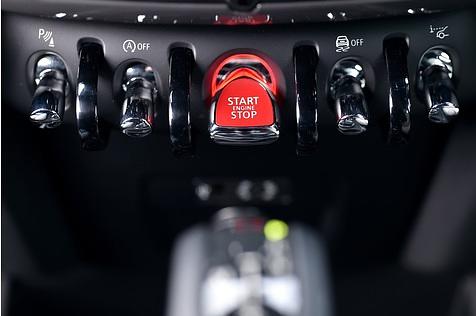 Der Startknopf ist auch im neuen Countryman vorhanden
