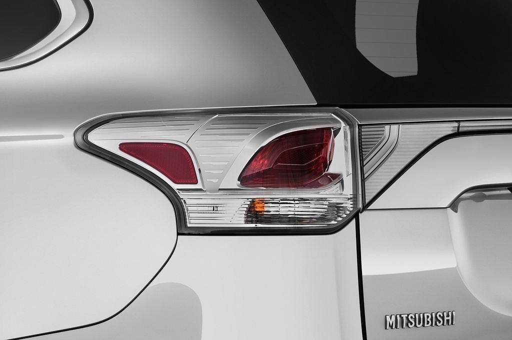 Mitsubishi Outlander (Baujahr 2013) INSTYLE 5 Türen Rücklicht