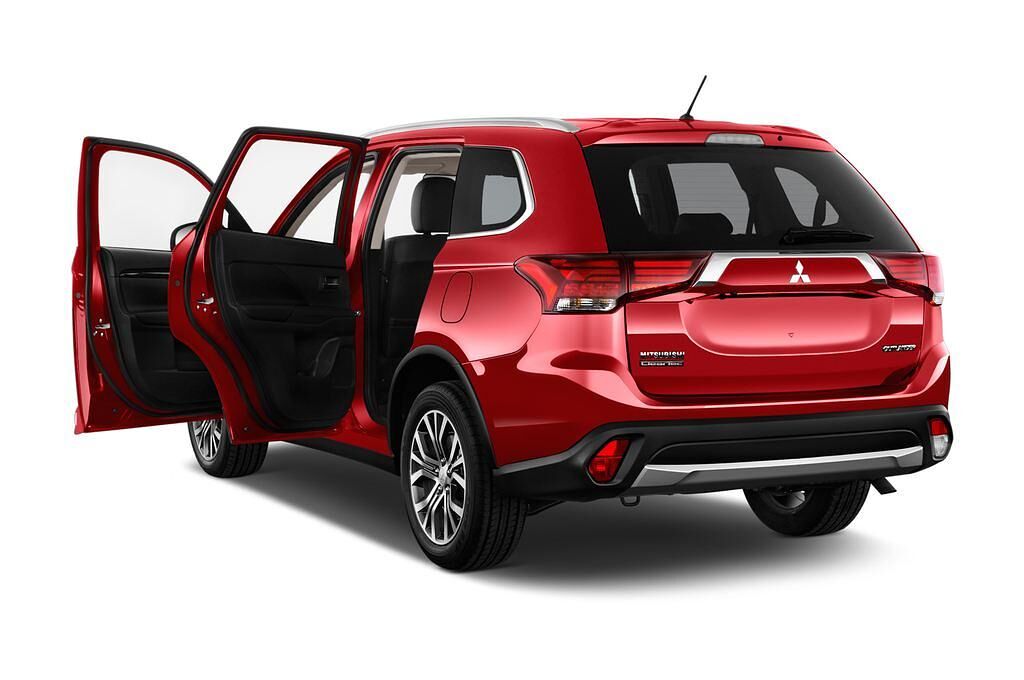 Mitsubishi Outlander (Baujahr 2016) Plus 5 Türen Tür geöffnet