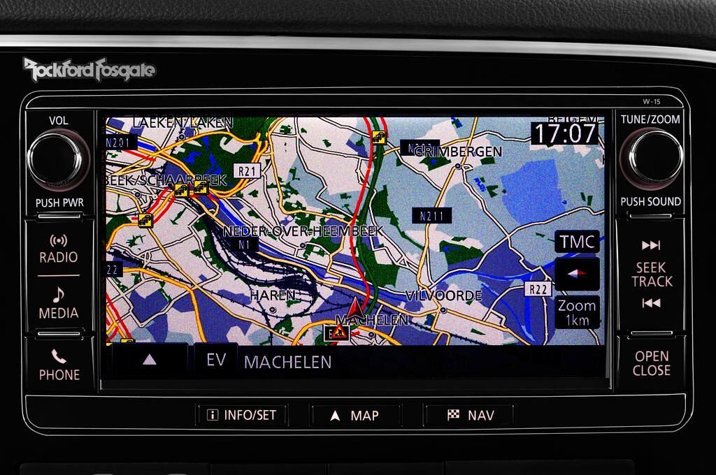 Mitsubishi Outlander (Baujahr 2016) - 5 Türen Radio und Infotainmentsystem