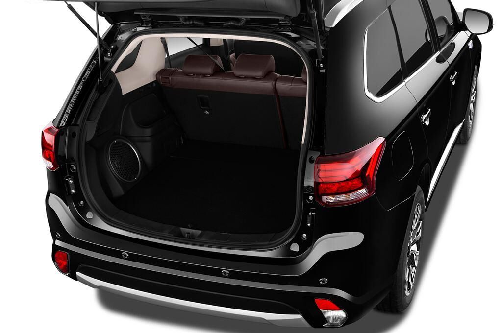 Mitsubishi Outlander (Baujahr 2016) - 5 Türen Kofferraum