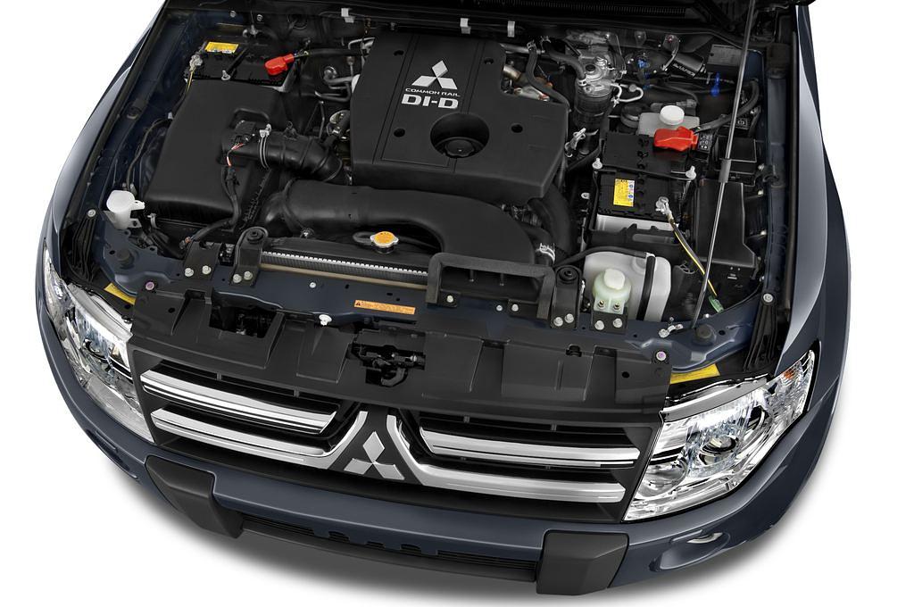 Mitsubishi Pajero (Baujahr 2010) Instyle 5 Türen Motor