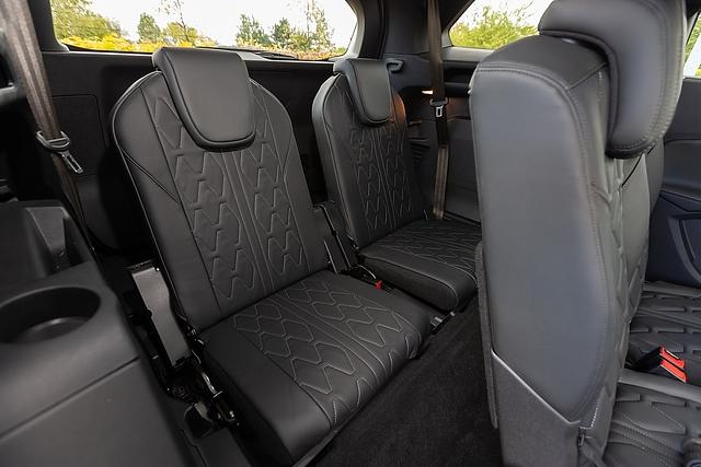 Peugeot 5008 Blue HDI 130
