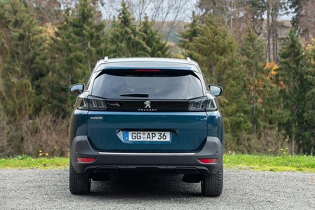Peugeot 5008 Blue HDI 130