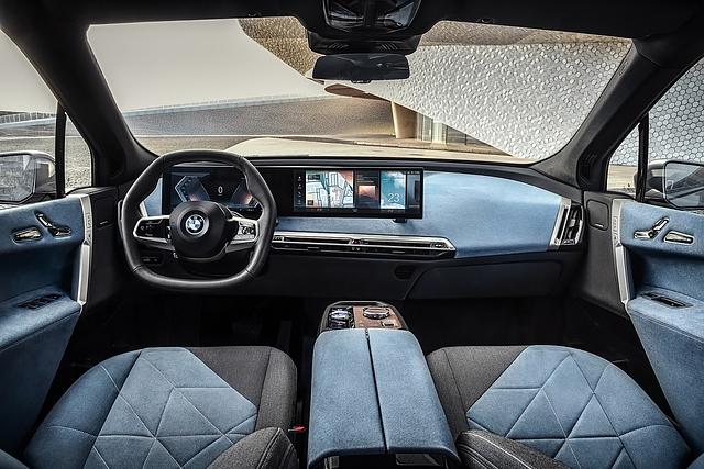 BMW iX 2021