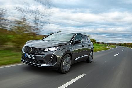 Peugeot 3008 Hybrid 4 - Nachgelegt