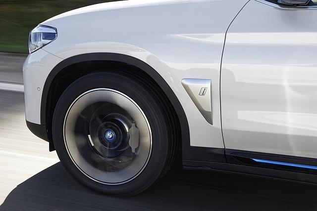 BMW iX3 2021