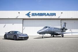 Porsche 911 und Business-Jet im Doppelpack - Passender Elfer zum Embraer