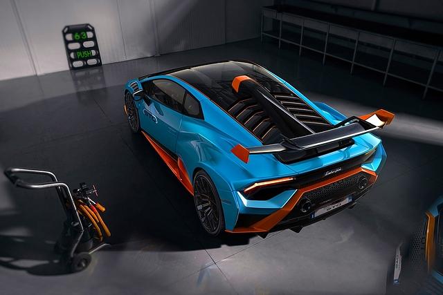 Lamborghini Huracán STO 2021
