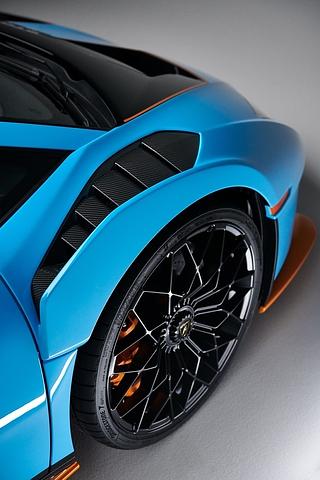 Lamborghini Huracán STO 2021