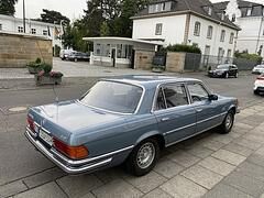 Im Mercedes 450 SEL 6.9 zu deutschen Wirtschaftsstandorten - Schiere Wirtschaftsgröße