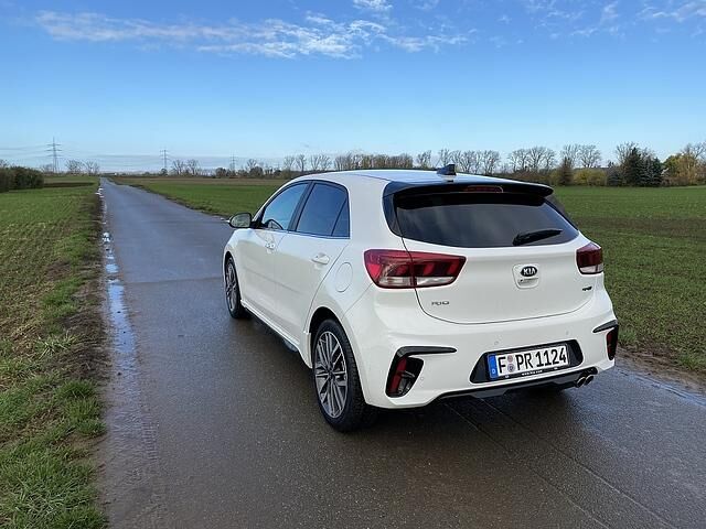 Kia Rio 1.0 T-GDI