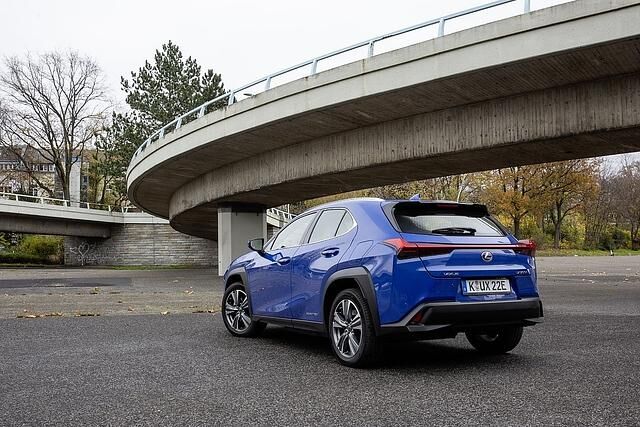 Der Lexus UX 300e ist komfortabel abgestimmt