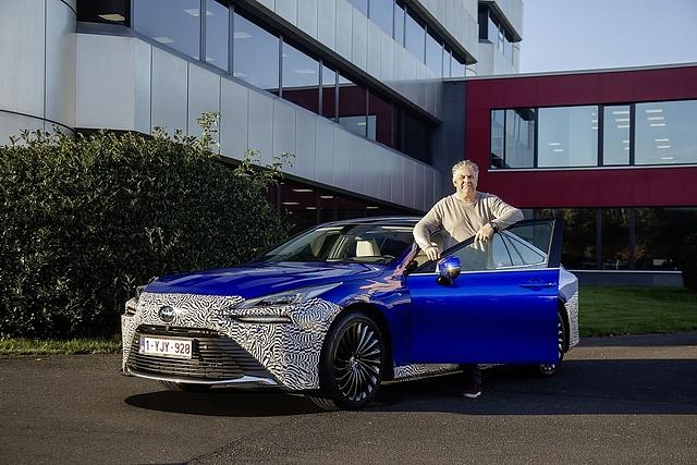 Toyota Mirai II