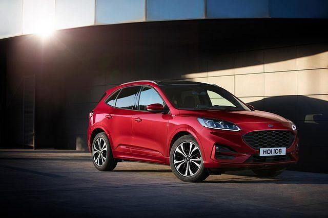 <h3 class='text-lg font-medium md:text-xl md:font-semibold'>Platz 6: Ford Kuga </h3><p class="MsoNormal"><!-- [if gte mso 9]><xml>
 <o:OfficeDocumentSettings>
  <o:RelyOnVML/>
  <o:AllowPNG/>
 </o:OfficeDocumentSettings>
</xml><![endif]--> <!-- [if gte mso 9]><xml>
 <w:WordDocument>
  <w:View>Normal</w:View>
  <w:Zoom>0</w:Zoom>
  <w:TrackMoves/>
  <w:TrackFormatting/>
  <w:HyphenationZone>21</w:HyphenationZone>
  <w:PunctuationKerning/>
  <w:ValidateAgainstSchemas/>
  <w:SaveIfXMLInvalid>false</w:SaveIfXMLInvalid>
  <w:IgnoreMixedContent>false</w:IgnoreMixedContent>
  <w:AlwaysShowPlaceholderText>false</w:AlwaysShowPlaceholderText>
  <w:DoNotPromoteQF/>
  <w:LidThemeOther>DE</w:LidThemeOther>
  <w:LidThemeAsian>X-NONE</w:LidThemeAsian>
  <w:LidThemeComplexScript>X-NONE</w:LidThemeComplexScript>
  <w:Compatibility>
   <w:BreakWrappedTables/>
   <w:SnapToGridInCell/>
   <w:WrapTextWithPunct/>
   <w:UseAsianBreakRules/>
   <w:DontGrowAutofit/>
   <w:SplitPgBreakAndParaMark/>
   <w:EnableOpenTypeKerning/>
   <w:DontFlipMirrorIndents/>
   <w:OverrideTableStyleHps/>
  </w:Compatibility>
  <m:mathPr>
   <m:mathFont m:val="Cambria Math"/>
   <m:brkBin m:val="before"/>
   <m:brkBinSub m:val="--"/>
   <m:smallFrac m:val="off"/>
   <m:dispDef/>
   <m:lMargin m:val="0"/>
   <m:rMargin m:val="0"/>
   <m:defJc m:val="centerGroup"/>
   <m:wrapIndent m:val="1440"/>
   <m:intLim m:val="subSup"/>
   <m:naryLim m:val="undOvr"/>
  </m:mathPr></w:WordDocument>
</xml><![endif]--><!-- [if gte mso 9]><xml>
 <w:LatentStyles DefLockedState="false" DefUnhideWhenUsed="false"
  DefSemiHidden="false" DefQFormat="false" DefPriority="99"
  LatentStyleCount="376">
  <w:LsdException Locked="false" Priority="0" QFormat="true" Name="Normal"/>
  <w:LsdException Locked="false" Priority="9" QFormat="true" Name="heading 1"/>
  <w:LsdException Locked="false" Priority="9" SemiHidden="true"
   UnhideWhenUsed="true" QFormat="true" Name="heading 2"/>
  <w:LsdException Locked="false" Priority="9" SemiHidden="true"
   UnhideWhenUsed="true" QFormat="true" Name="heading 3"/>
  <w:LsdException Locked="false" Priority="9" SemiHidden="true"
   UnhideWhenUsed="true" QFormat="true" Name="heading 4"/>
  <w:LsdException Locked="false" Priority="9" SemiHidden="true"
   UnhideWhenUsed="true" QFormat="true" Name="heading 5"/>
  <w:LsdException Locked="false" Priority="9" SemiHidden="true"
   UnhideWhenUsed="true" QFormat="true" Name="heading 6"/>
  <w:LsdException Locked="false" Priority="9" SemiHidden="true"
   UnhideWhenUsed="true" QFormat="true" Name="heading 7"/>
  <w:LsdException Locked="false" Priority="9" SemiHidden="true"
   UnhideWhenUsed="true" QFormat="true" Name="heading 8"/>
  <w:LsdException Locked="false" Priority="9" SemiHidden="true"
   UnhideWhenUsed="true" QFormat="true" Name="heading 9"/>
  <w:LsdException Locked="false" SemiHidden="true" UnhideWhenUsed="true"
   Name="index 1"/>
  <w:LsdException Locked="false" SemiHidden="true" UnhideWhenUsed="true"
   Name="index 2"/>
  <w:LsdException Locked="false" SemiHidden="true" UnhideWhenUsed="true"
   Name="index 3"/>
  <w:LsdException Locked="false" SemiHidden="true" UnhideWhenUsed="true"
   Name="index 4"/>
  <w:LsdException Locked="false" SemiHidden="true" UnhideWhenUsed="true"
   Name="index 5"/>
  <w:LsdException Locked="false" SemiHidden="true" UnhideWhenUsed="true"
   Name="index 6"/>
  <w:LsdException Locked="false" SemiHidden="true" UnhideWhenUsed="true"
   Name="index 7"/>
  <w:LsdException Locked="false" SemiHidden="true" UnhideWhenUsed="true"
   Name="index 8"/>
  <w:LsdException Locked="false" SemiHidden="true" UnhideWhenUsed="true"
   Name="index 9"/>
  <w:LsdException Locked="false" Priority="39" SemiHidden="true"
   UnhideWhenUsed="true" Name="toc 1"/>
  <w:LsdException Locked="false" Priority="39" SemiHidden="true"
   UnhideWhenUsed="true" Name="toc 2"/>
  <w:LsdException Locked="false" Priority="39" SemiHidden="true"
   UnhideWhenUsed="true" Name="toc 3"/>
  <w:LsdException Locked="false" Priority="39" SemiHidden="true"
   UnhideWhenUsed="true" Name="toc 4"/>
  <w:LsdException Locked="false" Priority="39" SemiHidden="true"
   UnhideWhenUsed="true" Name="toc 5"/>
  <w:LsdException Locked="false" Priority="39" SemiHidden="true"
   UnhideWhenUsed="true" Name="toc 6"/>
  <w:LsdException Locked="false" Priority="39" SemiHidden="true"
   UnhideWhenUsed="true" Name="toc 7"/>
  <w:LsdException Locked="false" Priority="39" SemiHidden="true"
   UnhideWhenUsed="true" Name="toc 8"/>
  <w:LsdException Locked="false" Priority="39" SemiHidden="true"
   UnhideWhenUsed="true" Name="toc 9"/>
  <w:LsdException Locked="false" SemiHidden="true" UnhideWhenUsed="true"
   Name="Normal Indent"/>
  <w:LsdException Locked="false" SemiHidden="true" UnhideWhenUsed="true"
   Name="footnote text"/>
  <w:LsdException Locked="false" SemiHidden="true" UnhideWhenUsed="true"
   Name="annotation text"/>
  <w:LsdException Locked="false" SemiHidden="true" UnhideWhenUsed="true"
   Name="header"/>
  <w:LsdException Locked="false" SemiHidden="true" UnhideWhenUsed="true"
   Name="footer"/>
  <w:LsdException Locked="false" SemiHidden="true" UnhideWhenUsed="true"
   Name="index heading"/>
  <w:LsdException Locked="false" Priority="35" SemiHidden="true"
   UnhideWhenUsed="true" QFormat="true" Name="caption"/>
  <w:LsdException Locked="false" SemiHidden="true" UnhideWhenUsed="true"
   Name="table of figures"/>
  <w:LsdException Locked="false" SemiHidden="true" UnhideWhenUsed="true"
   Name="envelope address"/>
  <w:LsdException Locked="false" SemiHidden="true" UnhideWhenUsed="true"
   Name="envelope return"/>
  <w:LsdException Locked="false" SemiHidden="true" UnhideWhenUsed="true"
   Name="footnote reference"/>
  <w:LsdException Locked="false" SemiHidden="true" UnhideWhenUsed="true"
   Name="annotation reference"/>
  <w:LsdException Locked="false" SemiHidden="true" UnhideWhenUsed="true"
   Name="line number"/>
  <w:LsdException Locked="false" SemiHidden="true" UnhideWhenUsed="true"
   Name="page number"/>
  <w:LsdException Locked="false" SemiHidden="true" UnhideWhenUsed="true"
   Name="endnote reference"/>
  <w:LsdException Locked="false" SemiHidden="true" UnhideWhenUsed="true"
   Name="endnote text"/>
  <w:LsdException Locked="false" SemiHidden="true" UnhideWhenUsed="true"
   Name="table of authorities"/>
  <w:LsdException Locked="false" SemiHidden="true" UnhideWhenUsed="true"
   Name="macro"/>
  <w:LsdException Locked="false" SemiHidden="true" UnhideWhenUsed="true"
   Name="toa heading"/>
  <w:LsdException Locked="false" SemiHidden="true" UnhideWhenUsed="true"
   Name="List"/>
  <w:LsdException Locked="false" SemiHidden="true" UnhideWhenUsed="true"
   Name="List Bullet"/>
  <w:LsdException Locked="false" SemiHidden="true" UnhideWhenUsed="true"
   Name="List Number"/>
  <w:LsdException Locked="false" SemiHidden="true" UnhideWhenUsed="true"
   Name="List 2"/>
  <w:LsdException Locked="false" SemiHidden="true" UnhideWhenUsed="true"
   Name="List 3"/>
  <w:LsdException Locked="false" SemiHidden="true" UnhideWhenUsed="true"
   Name="List 4"/>
  <w:LsdException Locked="false" SemiHidden="true" UnhideWhenUsed="true"
   Name="List 5"/>
  <w:LsdException Locked="false" SemiHidden="true" UnhideWhenUsed="true"
   Name="List Bullet 2"/>
  <w:LsdException Locked="false" SemiHidden="true" UnhideWhenUsed="true"
   Name="List Bullet 3"/>
  <w:LsdException Locked="false" SemiHidden="true" UnhideWhenUsed="true"
   Name="List Bullet 4"/>
  <w:LsdException Locked="false" SemiHidden="true" UnhideWhenUsed="true"
   Name="List Bullet 5"/>
  <w:LsdException Locked="false" SemiHidden="true" UnhideWhenUsed="true"
   Name="List Number 2"/>
  <w:LsdException Locked="false" SemiHidden="true" UnhideWhenUsed="true"
   Name="List Number 3"/>
  <w:LsdException Locked="false" SemiHidden="true" UnhideWhenUsed="true"
   Name="List Number 4"/>
  <w:LsdException Locked="false" SemiHidden="true" UnhideWhenUsed="true"
   Name="List Number 5"/>
  <w:LsdException Locked="false" Priority="10" QFormat="true" Name="Title"/>
  <w:LsdException Locked="false" SemiHidden="true" UnhideWhenUsed="true"
   Name="Closing"/>
  <w:LsdException Locked="false" SemiHidden="true" UnhideWhenUsed="true"
   Name="Signature"/>
  <w:LsdException Locked="false" Priority="1" SemiHidden="true"
   UnhideWhenUsed="true" Name="Default Paragraph Font"/>
  <w:LsdException Locked="false" SemiHidden="true" UnhideWhenUsed="true"
   Name="Body Text"/>
  <w:LsdException Locked="false" SemiHidden="true" UnhideWhenUsed="true"
   Name="Body Text Indent"/>
  <w:LsdException Locked="false" SemiHidden="true" UnhideWhenUsed="true"
   Name="List Continue"/>
  <w:LsdException Locked="false" SemiHidden="true" UnhideWhenUsed="true"
   Name="List Continue 2"/>
  <w:LsdException Locked="false" SemiHidden="true" UnhideWhenUsed="true"
   Name="List Continue 3"/>
  <w:LsdException Locked="false" SemiHidden="true" UnhideWhenUsed="true"
   Name="List Continue 4"/>
  <w:LsdException Locked="false" SemiHidden="true" UnhideWhenUsed="true"
   Name="List Continue 5"/>
  <w:LsdException Locked="false" SemiHidden="true" UnhideWhenUsed="true"
   Name="Message Header"/>
  <w:LsdException Locked="false" Priority="11" QFormat="true" Name="Subtitle"/>
  <w:LsdException Locked="false" SemiHidden="true" UnhideWhenUsed="true"
   Name="Salutation"/>
  <w:LsdException Locked="false" SemiHidden="true" UnhideWhenUsed="true"
   Name="Date"/>
  <w:LsdException Locked="false" SemiHidden="true" UnhideWhenUsed="true"
   Name="Body Text First Indent"/>
  <w:LsdException Locked="false" SemiHidden="true" UnhideWhenUsed="true"
   Name="Body Text First Indent 2"/>
  <w:LsdException Locked="false" SemiHidden="true" UnhideWhenUsed="true"
   Name="Note Heading"/>
  <w:LsdException Locked="false" SemiHidden="true" UnhideWhenUsed="true"
   Name="Body Text 2"/>
  <w:LsdException Locked="false" SemiHidden="true" UnhideWhenUsed="true"
   Name="Body Text 3"/>
  <w:LsdException Locked="false" SemiHidden="true" UnhideWhenUsed="true"
   Name="Body Text Indent 2"/>
  <w:LsdException Locked="false" SemiHidden="true" UnhideWhenUsed="true"
   Name="Body Text Indent 3"/>
  <w:LsdException Locked="false" SemiHidden="true" UnhideWhenUsed="true"
   Name="Block Text"/>
  <w:LsdException Locked="false" SemiHidden="true" UnhideWhenUsed="true"
   Name="Hyperlink"/>
  <w:LsdException Locked="false" SemiHidden="true" UnhideWhenUsed="true"
   Name="FollowedHyperlink"/>
  <w:LsdException Locked="false" Priority="22" QFormat="true" Name="Strong"/>
  <w:LsdException Locked="false" Priority="20" QFormat="true" Name="Emphasis"/>
  <w:LsdException Locked="false" SemiHidden="true" UnhideWhenUsed="true"
   Name="Document Map"/>
  <w:LsdException Locked="false" SemiHidden="true" UnhideWhenUsed="true"
   Name="Plain Text"/>
  <w:LsdException Locked="false" SemiHidden="true" UnhideWhenUsed="true"
   Name="E-mail Signature"/>
  <w:LsdException Locked="false" SemiHidden="true" UnhideWhenUsed="true"
   Name="HTML Top of Form"/>
  <w:LsdException Locked="false" SemiHidden="true" UnhideWhenUsed="true"
   Name="HTML Bottom of Form"/>
  <w:LsdException Locked="false" SemiHidden="true" UnhideWhenUsed="true"
   Name="Normal (Web)"/>
  <w:LsdException Locked="false" SemiHidden="true" UnhideWhenUsed="true"
   Name="HTML Acronym"/>
  <w:LsdException Locked="false" SemiHidden="true" UnhideWhenUsed="true"
   Name="HTML Address"/>
  <w:LsdException Locked="false" SemiHidden="true" UnhideWhenUsed="true"
   Name="HTML Cite"/>
  <w:LsdException Locked="false" SemiHidden="true" UnhideWhenUsed="true"
   Name="HTML Code"/>
  <w:LsdException Locked="false" SemiHidden="true" UnhideWhenUsed="true"
   Name="HTML Definition"/>
  <w:LsdException Locked="false" SemiHidden="true" UnhideWhenUsed="true"
   Name="HTML Keyboard"/>
  <w:LsdException Locked="false" SemiHidden="true" UnhideWhenUsed="true"
   Name="HTML Preformatted"/>
  <w:LsdException Locked="false" SemiHidden="true" UnhideWhenUsed="true"
   Name="HTML Sample"/>
  <w:LsdException Locked="false" SemiHidden="true" UnhideWhenUsed="true"
   Name="HTML Typewriter"/>
  <w:LsdException Locked="false" SemiHidden="true" UnhideWhenUsed="true"
   Name="HTML Variable"/>
  <w:LsdException Locked="false" SemiHidden="true" UnhideWhenUsed="true"
   Name="Normal Table"/>
  <w:LsdException Locked="false" SemiHidden="true" UnhideWhenUsed="true"
   Name="annotation subject"/>
  <w:LsdException Locked="false" SemiHidden="true" UnhideWhenUsed="true"
   Name="No List"/>
  <w:LsdException Locked="false" SemiHidden="true" UnhideWhenUsed="true"
   Name="Outline List 1"/>
  <w:LsdException Locked="false" SemiHidden="true" UnhideWhenUsed="true"
   Name="Outline List 2"/>
  <w:LsdException Locked="false" SemiHidden="true" UnhideWhenUsed="true"
   Name="Outline List 3"/>
  <w:LsdException Locked="false" SemiHidden="true" UnhideWhenUsed="true"
   Name="Table Simple 1"/>
  <w:LsdException Locked="false" SemiHidden="true" UnhideWhenUsed="true"
   Name="Table Simple 2"/>
  <w:LsdException Locked="false" SemiHidden="true" UnhideWhenUsed="true"
   Name="Table Simple 3"/>
  <w:LsdException Locked="false" SemiHidden="true" UnhideWhenUsed="true"
   Name="Table Classic 1"/>
  <w:LsdException Locked="false" SemiHidden="true" UnhideWhenUsed="true"
   Name="Table Classic 2"/>
  <w:LsdException Locked="false" SemiHidden="true" UnhideWhenUsed="true"
   Name="Table Classic 3"/>
  <w:LsdException Locked="false" SemiHidden="true" UnhideWhenUsed="true"
   Name="Table Classic 4"/>
  <w:LsdException Locked="false" SemiHidden="true" UnhideWhenUsed="true"
   Name="Table Colorful 1"/>
  <w:LsdException Locked="false" SemiHidden="true" UnhideWhenUsed="true"
   Name="Table Colorful 2"/>
  <w:LsdException Locked="false" SemiHidden="true" UnhideWhenUsed="true"
   Name="Table Colorful 3"/>
  <w:LsdException Locked="false" SemiHidden="true" UnhideWhenUsed="true"
   Name="Table Columns 1"/>
  <w:LsdException Locked="false" SemiHidden="true" UnhideWhenUsed="true"
   Name="Table Columns 2"/>
  <w:LsdException Locked="false" SemiHidden="true" UnhideWhenUsed="true"
   Name="Table Columns 3"/>
  <w:LsdException Locked="false" SemiHidden="true" UnhideWhenUsed="true"
   Name="Table Columns 4"/>
  <w:LsdException Locked="false" SemiHidden="true" UnhideWhenUsed="true"
   Name="Table Columns 5"/>
  <w:LsdException Locked="false" SemiHidden="true" UnhideWhenUsed="true"
   Name="Table Grid 1"/>
  <w:LsdException Locked="false" SemiHidden="true" UnhideWhenUsed="true"
   Name="Table Grid 2"/>
  <w:LsdException Locked="false" SemiHidden="true" UnhideWhenUsed="true"
   Name="Table Grid 3"/>
  <w:LsdException Locked="false" SemiHidden="true" UnhideWhenUsed="true"
   Name="Table Grid 4"/>
  <w:LsdException Locked="false" SemiHidden="true" UnhideWhenUsed="true"
   Name="Table Grid 5"/>
  <w:LsdException Locked="false" SemiHidden="true" UnhideWhenUsed="true"
   Name="Table Grid 6"/>
  <w:LsdException Locked="false" SemiHidden="true" UnhideWhenUsed="true"
   Name="Table Grid 7"/>
  <w:LsdException Locked="false" SemiHidden="true" UnhideWhenUsed="true"
   Name="Table Grid 8"/>
  <w:LsdException Locked="false" SemiHidden="true" UnhideWhenUsed="true"
   Name="Table List 1"/>
  <w:LsdException Locked="false" SemiHidden="true" UnhideWhenUsed="true"
   Name="Table List 2"/>
  <w:LsdException Locked="false" SemiHidden="true" UnhideWhenUsed="true"
   Name="Table List 3"/>
  <w:LsdException Locked="false" SemiHidden="true" UnhideWhenUsed="true"
   Name="Table List 4"/>
  <w:LsdException Locked="false" SemiHidden="true" UnhideWhenUsed="true"
   Name="Table List 5"/>
  <w:LsdException Locked="false" SemiHidden="true" UnhideWhenUsed="true"
   Name="Table List 6"/>
  <w:LsdException Locked="false" SemiHidden="true" UnhideWhenUsed="true"
   Name="Table List 7"/>
  <w:LsdException Locked="false" SemiHidden="true" UnhideWhenUsed="true"
   Name="Table List 8"/>
  <w:LsdException Locked="false" SemiHidden="true" UnhideWhenUsed="true"
   Name="Table 3D effects 1"/>
  <w:LsdException Locked="false" SemiHidden="true" UnhideWhenUsed="true"
   Name="Table 3D effects 2"/>
  <w:LsdException Locked="false" SemiHidden="true" UnhideWhenUsed="true"
   Name="Table 3D effects 3"/>
  <w:LsdException Locked="false" SemiHidden="true" UnhideWhenUsed="true"
   Name="Table Contemporary"/>
  <w:LsdException Locked="false" SemiHidden="true" UnhideWhenUsed="true"
   Name="Table Elegant"/>
  <w:LsdException Locked="false" SemiHidden="true" UnhideWhenUsed="true"
   Name="Table Professional"/>
  <w:LsdException Locked="false" SemiHidden="true" UnhideWhenUsed="true"
   Name="Table Subtle 1"/>
  <w:LsdException Locked="false" SemiHidden="true" UnhideWhenUsed="true"
   Name="Table Subtle 2"/>
  <w:LsdException Locked="false" SemiHidden="true" UnhideWhenUsed="true"
   Name="Table Web 1"/>
  <w:LsdException Locked="false" SemiHidden="true" UnhideWhenUsed="true"
   Name="Table Web 2"/>
  <w:LsdException Locked="false" SemiHidden="true" UnhideWhenUsed="true"
   Name="Table Web 3"/>
  <w:LsdException Locked="false" SemiHidden="true" UnhideWhenUsed="true"
   Name="Balloon Text"/>
  <w:LsdException Locked="false" Priority="39" Name="Table Grid"/>
  <w:LsdException Locked="false" SemiHidden="true" UnhideWhenUsed="true"
   Name="Table Theme"/>
  <w:LsdException Locked="false" SemiHidden="true" Name="Placeholder Text"/>
  <w:LsdException Locked="false" Priority="1" QFormat="true" Name="No Spacing"/>
  <w:LsdException Locked="false" Priority="60" Name="Light Shading"/>
  <w:LsdException Locked="false" Priority="61" Name="Light List"/>
  <w:LsdException Locked="false" Priority="62" Name="Light Grid"/>
  <w:LsdException Locked="false" Priority="63" Name="Medium Shading 1"/>
  <w:LsdException Locked="false" Priority="64" Name="Medium Shading 2"/>
  <w:LsdException Locked="false" Priority="65" Name="Medium List 1"/>
  <w:LsdException Locked="false" Priority="66" Name="Medium List 2"/>
  <w:LsdException Locked="false" Priority="67" Name="Medium Grid 1"/>
  <w:LsdException Locked="false" Priority="68" Name="Medium Grid 2"/>
  <w:LsdException Locked="false" Priority="69" Name="Medium Grid 3"/>
  <w:LsdException Locked="false" Priority="70" Name="Dark List"/>
  <w:LsdException Locked="false" Priority="71" Name="Colorful Shading"/>
  <w:LsdException Locked="false" Priority="72" Name="Colorful List"/>
  <w:LsdException Locked="false" Priority="73" Name="Colorful Grid"/>
  <w:LsdException Locked="false" Priority="60" Name="Light Shading Accent 1"/>
  <w:LsdException Locked="false" Priority="61" Name="Light List Accent 1"/>
  <w:LsdException Locked="false" Priority="62" Name="Light Grid Accent 1"/>
  <w:LsdException Locked="false" Priority="63" Name="Medium Shading 1 Accent 1"/>
  <w:LsdException Locked="false" Priority="64" Name="Medium Shading 2 Accent 1"/>
  <w:LsdException Locked="false" Priority="65" Name="Medium List 1 Accent 1"/>
  <w:LsdException Locked="false" SemiHidden="true" Name="Revision"/>
  <w:LsdException Locked="false" Priority="34" QFormat="true"
   Name="List Paragraph"/>
  <w:LsdException Locked="false" Priority="29" QFormat="true" Name="Quote"/>
  <w:LsdException Locked="false" Priority="30" QFormat="true"
   Name="Intense Quote"/>
  <w:LsdException Locked="false" Priority="66" Name="Medium List 2 Accent 1"/>
  <w:LsdException Locked="false" Priority="67" Name="Medium Grid 1 Accent 1"/>
  <w:LsdException Locked="false" Priority="68" Name="Medium Grid 2 Accent 1"/>
  <w:LsdException Locked="false" Priority="69" Name="Medium Grid 3 Accent 1"/>
  <w:LsdException Locked="false" Priority="70" Name="Dark List Accent 1"/>
  <w:LsdException Locked="false" Priority="71" Name="Colorful Shading Accent 1"/>
  <w:LsdException Locked="false" Priority="72" Name="Colorful List Accent 1"/>
  <w:LsdException Locked="false" Priority="73" Name="Colorful Grid Accent 1"/>
  <w:LsdException Locked="false" Priority="60" Name="Light Shading Accent 2"/>
  <w:LsdException Locked="false" Priority="61" Name="Light List Accent 2"/>
  <w:LsdException Locked="false" Priority="62" Name="Light Grid Accent 2"/>
  <w:LsdException Locked="false" Priority="63" Name="Medium Shading 1 Accent 2"/>
  <w:LsdException Locked="false" Priority="64" Name="Medium Shading 2 Accent 2"/>
  <w:LsdException Locked="false" Priority="65" Name="Medium List 1 Accent 2"/>
  <w:LsdException Locked="false" Priority="66" Name="Medium List 2 Accent 2"/>
  <w:LsdException Locked="false" Priority="67" Name="Medium Grid 1 Accent 2"/>
  <w:LsdException Locked="false" Priority="68" Name="Medium Grid 2 Accent 2"/>
  <w:LsdException Locked="false" Priority="69" Name="Medium Grid 3 Accent 2"/>
  <w:LsdException Locked="false" Priority="70" Name="Dark List Accent 2"/>
  <w:LsdException Locked="false" Priority="71" Name="Colorful Shading Accent 2"/>
  <w:LsdException Locked="false" Priority="72" Name="Colorful List Accent 2"/>
  <w:LsdException Locked="false" Priority="73" Name="Colorful Grid Accent 2"/>
  <w:LsdException Locked="false" Priority="60" Name="Light Shading Accent 3"/>
  <w:LsdException Locked="false" Priority="61" Name="Light List Accent 3"/>
  <w:LsdException Locked="false" Priority="62" Name="Light Grid Accent 3"/>
  <w:LsdException Locked="false" Priority="63" Name="Medium Shading 1 Accent 3"/>
  <w:LsdException Locked="false" Priority="64" Name="Medium Shading 2 Accent 3"/>
  <w:LsdException Locked="false" Priority="65" Name="Medium List 1 Accent 3"/>
  <w:LsdException Locked="false" Priority="66" Name="Medium List 2 Accent 3"/>
  <w:LsdException Locked="false" Priority="67" Name="Medium Grid 1 Accent 3"/>
  <w:LsdException Locked="false" Priority="68" Name="Medium Grid 2 Accent 3"/>
  <w:LsdException Locked="false" Priority="69" Name="Medium Grid 3 Accent 3"/>
  <w:LsdException Locked="false" Priority="70" Name="Dark List Accent 3"/>
  <w:LsdException Locked="false" Priority="71" Name="Colorful Shading Accent 3"/>
  <w:LsdException Locked="false" Priority="72" Name="Colorful List Accent 3"/>
  <w:LsdException Locked="false" Priority="73" Name="Colorful Grid Accent 3"/>
  <w:LsdException Locked="false" Priority="60" Name="Light Shading Accent 4"/>
  <w:LsdException Locked="false" Priority="61" Name="Light List Accent 4"/>
  <w:LsdException Locked="false" Priority="62" Name="Light Grid Accent 4"/>
  <w:LsdException Locked="false" Priority="63" Name="Medium Shading 1 Accent 4"/>
  <w:LsdException Locked="false" Priority="64" Name="Medium Shading 2 Accent 4"/>
  <w:LsdException Locked="false" Priority="65" Name="Medium List 1 Accent 4"/>
  <w:LsdException Locked="false" Priority="66" Name="Medium List 2 Accent 4"/>
  <w:LsdException Locked="false" Priority="67" Name="Medium Grid 1 Accent 4"/>
  <w:LsdException Locked="false" Priority="68" Name="Medium Grid 2 Accent 4"/>
  <w:LsdException Locked="false" Priority="69" Name="Medium Grid 3 Accent 4"/>
  <w:LsdException Locked="false" Priority="70" Name="Dark List Accent 4"/>
  <w:LsdException Locked="false" Priority="71" Name="Colorful Shading Accent 4"/>
  <w:LsdException Locked="false" Priority="72" Name="Colorful List Accent 4"/>
  <w:LsdException Locked="false" Priority="73" Name="Colorful Grid Accent 4"/>
  <w:LsdException Locked="false" Priority="60" Name="Light Shading Accent 5"/>
  <w:LsdException Locked="false" Priority="61" Name="Light List Accent 5"/>
  <w:LsdException Locked="false" Priority="62" Name="Light Grid Accent 5"/>
  <w:LsdException Locked="false" Priority="63" Name="Medium Shading 1 Accent 5"/>
  <w:LsdException Locked="false" Priority="64" Name="Medium Shading 2 Accent 5"/>
  <w:LsdException Locked="false" Priority="65" Name="Medium List 1 Accent 5"/>
  <w:LsdException Locked="false" Priority="66" Name="Medium List 2 Accent 5"/>
  <w:LsdException Locked="false" Priority="67" Name="Medium Grid 1 Accent 5"/>
  <w:LsdException Locked="false" Priority="68" Name="Medium Grid 2 Accent 5"/>
  <w:LsdException Locked="false" Priority="69" Name="Medium Grid 3 Accent 5"/>
  <w:LsdException Locked="false" Priority="70" Name="Dark List Accent 5"/>
  <w:LsdException Locked="false" Priority="71" Name="Colorful Shading Accent 5"/>
  <w:LsdException Locked="false" Priority="72" Name="Colorful List Accent 5"/>
  <w:LsdException Locked="false" Priority="73" Name="Colorful Grid Accent 5"/>
  <w:LsdException Locked="false" Priority="60" Name="Light Shading Accent 6"/>
  <w:LsdException Locked="false" Priority="61" Name="Light List Accent 6"/>
  <w:LsdException Locked="false" Priority="62" Name="Light Grid Accent 6"/>
  <w:LsdException Locked="false" Priority="63" Name="Medium Shading 1 Accent 6"/>
  <w:LsdException Locked="false" Priority="64" Name="Medium Shading 2 Accent 6"/>
  <w:LsdException Locked="false" Priority="65" Name="Medium List 1 Accent 6"/>
  <w:LsdException Locked="false" Priority="66" Name="Medium List 2 Accent 6"/>
  <w:LsdException Locked="false" Priority="67" Name="Medium Grid 1 Accent 6"/>
  <w:LsdException Locked="false" Priority="68" Name="Medium Grid 2 Accent 6"/>
  <w:LsdException Locked="false" Priority="69" Name="Medium Grid 3 Accent 6"/>
  <w:LsdException Locked="false" Priority="70" Name="Dark List Accent 6"/>
  <w:LsdException Locked="false" Priority="71" Name="Colorful Shading Accent 6"/>
  <w:LsdException Locked="false" Priority="72" Name="Colorful List Accent 6"/>
  <w:LsdException Locked="false" Priority="73" Name="Colorful Grid Accent 6"/>
  <w:LsdException Locked="false" Priority="19" QFormat="true"
   Name="Subtle Emphasis"/>
  <w:LsdException Locked="false" Priority="21" QFormat="true"
   Name="Intense Emphasis"/>
  <w:LsdException Locked="false" Priority="31" QFormat="true"
   Name="Subtle Reference"/>
  <w:LsdException Locked="false" Priority="32" QFormat="true"
   Name="Intense Reference"/>
  <w:LsdException Locked="false" Priority="33" QFormat="true" Name="Book Title"/>
  <w:LsdException Locked="false" Priority="37" SemiHidden="true"
   UnhideWhenUsed="true" Name="Bibliography"/>
  <w:LsdException Locked="false" Priority="39" SemiHidden="true"
   UnhideWhenUsed="true" QFormat="true" Name="TOC Heading"/>
  <w:LsdException Locked="false" Priority="41" Name="Plain Table 1"/>
  <w:LsdException Locked="false" Priority="42" Name="Plain Table 2"/>
  <w:LsdException Locked="false" Priority="43" Name="Plain Table 3"/>
  <w:LsdException Locked="false" Priority="44" Name="Plain Table 4"/>
  <w:LsdException Locked="false" Priority="45" Name="Plain Table 5"/>
  <w:LsdException Locked="false" Priority="40" Name="Grid Table Light"/>
  <w:LsdException Locked="false" Priority="46" Name="Grid Table 1 Light"/>
  <w:LsdException Locked="false" Priority="47" Name="Grid Table 2"/>
  <w:LsdException Locked="false" Priority="48" Name="Grid Table 3"/>
  <w:LsdException Locked="false" Priority="49" Name="Grid Table 4"/>
  <w:LsdException Locked="false" Priority="50" Name="Grid Table 5 Dark"/>
  <w:LsdException Locked="false" Priority="51" Name="Grid Table 6 Colorful"/>
  <w:LsdException Locked="false" Priority="52" Name="Grid Table 7 Colorful"/>
  <w:LsdException Locked="false" Priority="46"
   Name="Grid Table 1 Light Accent 1"/>
  <w:LsdException Locked="false" Priority="47" Name="Grid Table 2 Accent 1"/>
  <w:LsdException Locked="false" Priority="48" Name="Grid Table 3 Accent 1"/>
  <w:LsdException Locked="false" Priority="49" Name="Grid Table 4 Accent 1"/>
  <w:LsdException Locked="false" Priority="50" Name="Grid Table 5 Dark Accent 1"/>
  <w:LsdException Locked="false" Priority="51"
   Name="Grid Table 6 Colorful Accent 1"/>
  <w:LsdException Locked="false" Priority="52"
   Name="Grid Table 7 Colorful Accent 1"/>
  <w:LsdException Locked="false" Priority="46"
   Name="Grid Table 1 Light Accent 2"/>
  <w:LsdException Locked="false" Priority="47" Name="Grid Table 2 Accent 2"/>
  <w:LsdException Locked="false" Priority="48" Name="Grid Table 3 Accent 2"/>
  <w:LsdException Locked="false" Priority="49" Name="Grid Table 4 Accent 2"/>
  <w:LsdException Locked="false" Priority="50" Name="Grid Table 5 Dark Accent 2"/>
  <w:LsdException Locked="false" Priority="51"
   Name="Grid Table 6 Colorful Accent 2"/>
  <w:LsdException Locked="false" Priority="52"
   Name="Grid Table 7 Colorful Accent 2"/>
  <w:LsdException Locked="false" Priority="46"
   Name="Grid Table 1 Light Accent 3"/>
  <w:LsdException Locked="false" Priority="47" Name="Grid Table 2 Accent 3"/>
  <w:LsdException Locked="false" Priority="48" Name="Grid Table 3 Accent 3"/>
  <w:LsdException Locked="false" Priority="49" Name="Grid Table 4 Accent 3"/>
  <w:LsdException Locked="false" Priority="50" Name="Grid Table 5 Dark Accent 3"/>
  <w:LsdException Locked="false" Priority="51"
   Name="Grid Table 6 Colorful Accent 3"/>
  <w:LsdException Locked="false" Priority="52"
   Name="Grid Table 7 Colorful Accent 3"/>
  <w:LsdException Locked="false" Priority="46"
   Name="Grid Table 1 Light Accent 4"/>
  <w:LsdException Locked="false" Priority="47" Name="Grid Table 2 Accent 4"/>
  <w:LsdException Locked="false" Priority="48" Name="Grid Table 3 Accent 4"/>
  <w:LsdException Locked="false" Priority="49" Name="Grid Table 4 Accent 4"/>
  <w:LsdException Locked="false" Priority="50" Name="Grid Table 5 Dark Accent 4"/>
  <w:LsdException Locked="false" Priority="51"
   Name="Grid Table 6 Colorful Accent 4"/>
  <w:LsdException Locked="false" Priority="52"
   Name="Grid Table 7 Colorful Accent 4"/>
  <w:LsdException Locked="false" Priority="46"
   Name="Grid Table 1 Light Accent 5"/>
  <w:LsdException Locked="false" Priority="47" Name="Grid Table 2 Accent 5"/>
  <w:LsdException Locked="false" Priority="48" Name="Grid Table 3 Accent 5"/>
  <w:LsdException Locked="false" Priority="49" Name="Grid Table 4 Accent 5"/>
  <w:LsdException Locked="false" Priority="50" Name="Grid Table 5 Dark Accent 5"/>
  <w:LsdException Locked="false" Priority="51"
   Name="Grid Table 6 Colorful Accent 5"/>
  <w:LsdException Locked="false" Priority="52"
   Name="Grid Table 7 Colorful Accent 5"/>
  <w:LsdException Locked="false" Priority="46"
   Name="Grid Table 1 Light Accent 6"/>
  <w:LsdException Locked="false" Priority="47" Name="Grid Table 2 Accent 6"/>
  <w:LsdException Locked="false" Priority="48" Name="Grid Table 3 Accent 6"/>
  <w:LsdException Locked="false" Priority="49" Name="Grid Table 4 Accent 6"/>
  <w:LsdException Locked="false" Priority="50" Name="Grid Table 5 Dark Accent 6"/>
  <w:LsdException Locked="false" Priority="51"
   Name="Grid Table 6 Colorful Accent 6"/>
  <w:LsdException Locked="false" Priority="52"
   Name="Grid Table 7 Colorful Accent 6"/>
  <w:LsdException Locked="false" Priority="46" Name="List Table 1 Light"/>
  <w:LsdException Locked="false" Priority="47" Name="List Table 2"/>
  <w:LsdException Locked="false" Priority="48" Name="List Table 3"/>
  <w:LsdException Locked="false" Priority="49" Name="List Table 4"/>
  <w:LsdException Locked="false" Priority="50" Name="List Table 5 Dark"/>
  <w:LsdException Locked="false" Priority="51" Name="List Table 6 Colorful"/>
  <w:LsdException Locked="false" Priority="52" Name="List Table 7 Colorful"/>
  <w:LsdException Locked="false" Priority="46"
   Name="List Table 1 Light Accent 1"/>
  <w:LsdException Locked="false" Priority="47" Name="List Table 2 Accent 1"/>
  <w:LsdException Locked="false" Priority="48" Name="List Table 3 Accent 1"/>
  <w:LsdException Locked="false" Priority="49" Name="List Table 4 Accent 1"/>
  <w:LsdException Locked="false" Priority="50" Name="List Table 5 Dark Accent 1"/>
  <w:LsdException Locked="false" Priority="51"
   Name="List Table 6 Colorful Accent 1"/>
  <w:LsdException Locked="false" Priority="52"
   Name="List Table 7 Colorful Accent 1"/>
  <w:LsdException Locked="false" Priority="46"
   Name="List Table 1 Light Accent 2"/>
  <w:LsdException Locked="false" Priority="47" Name="List Table 2 Accent 2"/>
  <w:LsdException Locked="false" Priority="48" Name="List Table 3 Accent 2"/>
  <w:LsdException Locked="false" Priority="49" Name="List Table 4 Accent 2"/>
  <w:LsdException Locked="false" Priority="50" Name="List Table 5 Dark Accent 2"/>
  <w:LsdException Locked="false" Priority="51"
   Name="List Table 6 Colorful Accent 2"/>
  <w:LsdException Locked="false" Priority="52"
   Name="List Table 7 Colorful Accent 2"/>
  <w:LsdException Locked="false" Priority="46"
   Name="List Table 1 Light Accent 3"/>
  <w:LsdException Locked="false" Priority="47" Name="List Table 2 Accent 3"/>
  <w:LsdException Locked="false" Priority="48" Name="List Table 3 Accent 3"/>
  <w:LsdException Locked="false" Priority="49" Name="List Table 4 Accent 3"/>
  <w:LsdException Locked="false" Priority="50" Name="List Table 5 Dark Accent 3"/>
  <w:LsdException Locked="false" Priority="51"
   Name="List Table 6 Colorful Accent 3"/>
  <w:LsdException Locked="false" Priority="52"
   Name="List Table 7 Colorful Accent 3"/>
  <w:LsdException Locked="false" Priority="46"
   Name="List Table 1 Light Accent 4"/>
  <w:LsdException Locked="false" Priority="47" Name="List Table 2 Accent 4"/>
  <w:LsdException Locked="false" Priority="48" Name="List Table 3 Accent 4"/>
  <w:LsdException Locked="false" Priority="49" Name="List Table 4 Accent 4"/>
  <w:LsdException Locked="false" Priority="50" Name="List Table 5 Dark Accent 4"/>
  <w:LsdException Locked="false" Priority="51"
   Name="List Table 6 Colorful Accent 4"/>
  <w:LsdException Locked="false" Priority="52"
   Name="List Table 7 Colorful Accent 4"/>
  <w:LsdException Locked="false" Priority="46"
   Name="List Table 1 Light Accent 5"/>
  <w:LsdException Locked="false" Priority="47" Name="List Table 2 Accent 5"/>
  <w:LsdException Locked="false" Priority="48" Name="List Table 3 Accent 5"/>
  <w:LsdException Locked="false" Priority="49" Name="List Table 4 Accent 5"/>
  <w:LsdException Locked="false" Priority="50" Name="List Table 5 Dark Accent 5"/>
  <w:LsdException Locked="false" Priority="51"
   Name="List Table 6 Colorful Accent 5"/>
  <w:LsdException Locked="false" Priority="52"
   Name="List Table 7 Colorful Accent 5"/>
  <w:LsdException Locked="false" Priority="46"
   Name="List Table 1 Light Accent 6"/>
  <w:LsdException Locked="false" Priority="47" Name="List Table 2 Accent 6"/>
  <w:LsdException Locked="false" Priority="48" Name="List Table 3 Accent 6"/>
  <w:LsdException Locked="false" Priority="49" Name="List Table 4 Accent 6"/>
  <w:LsdException Locked="false" Priority="50" Name="List Table 5 Dark Accent 6"/>
  <w:LsdException Locked="false" Priority="51"
   Name="List Table 6 Colorful Accent 6"/>
  <w:LsdException Locked="false" Priority="52"
   Name="List Table 7 Colorful Accent 6"/>
  <w:LsdException Locked="false" SemiHidden="true" UnhideWhenUsed="true"
   Name="Mention"/>
  <w:LsdException Locked="false" SemiHidden="true" UnhideWhenUsed="true"
   Name="Smart Hyperlink"/>
  <w:LsdException Locked="false" SemiHidden="true" UnhideWhenUsed="true"
   Name="Hashtag"/>
  <w:LsdException Locked="false" SemiHidden="true" UnhideWhenUsed="true"
   Name="Unresolved Mention"/>
  <w:LsdException Locked="false" SemiHidden="true" UnhideWhenUsed="true"
   Name="Smart Link"/>
 </w:LatentStyles>
</xml><![endif]--><!-- [if gte mso 10]>
<style>
 /* Style Definitions */
 table.MsoNormalTable
	{mso-style-name:"Normale Tabelle";
	mso-tstyle-rowband-size:0;
	mso-tstyle-colband-size:0;
	mso-style-noshow:yes;
	mso-style-priority:99;
	mso-style-parent:"";
	mso-padding-alt:0cm 5.4pt 0cm 5.4pt;
	mso-para-margin:0cm;
	mso-para-margin-bottom:.0001pt;
	mso-pagination:widow-orphan;
	font-size:12.0pt;
	font-family:"Calibri",sans-serif;
	mso-ascii-font-family:Calibri;
	mso-ascii-theme-font:minor-latin;
	mso-hansi-font-family:Calibri;
	mso-hansi-theme-font:minor-latin;
	mso-bidi-font-family:"Times New Roman";
	mso-bidi-theme-font:minor-bidi;
	mso-fareast-language:EN-US;}
</style>
<![endif]--> <!--StartFragment--></p>
<p class="MsoNormal"><a title="Tests und Erfahrungen Ford Kuga" href="https://www.autoplenum.de/auto/ford/kuga/suv-2013">Tests und Erfahrungen mit dem Ford Kuga</a></p>
<p class="MsoNormal">Ende 2019 kommt der neue Ford Kuga als Kompakt-SUV auf den Markt. Angetrieben wird die dritte Generation des Amerikaners von drei verschiedenen Hybridmotoren. Das neue Kompakt-Crossover unterscheidet sich deutlich von seinem Vorg&auml;nger durch zahlreiche technische und optische Neuigkeiten.</p>