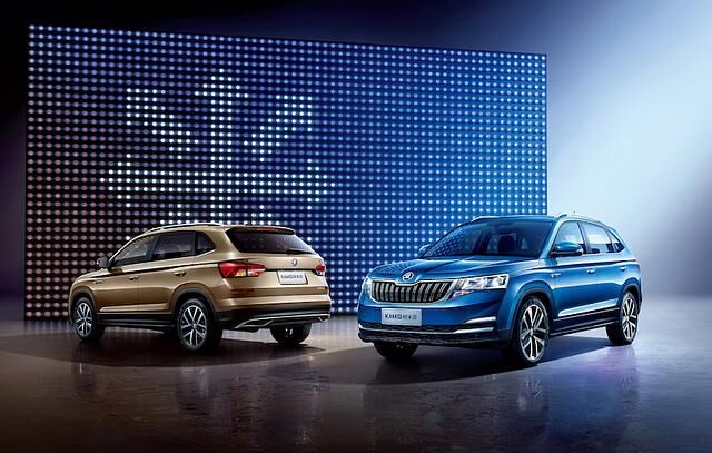 <h3 class='text-lg font-medium md:text-xl md:font-semibold'>Platz 7: Skoda Kamiq</h3><p><!-- [if gte mso 9]><xml>
 <o:OfficeDocumentSettings>
  <o:AllowPNG/>
 </o:OfficeDocumentSettings>
</xml><![endif]--> <!-- [if gte mso 9]><xml>
 <w:WordDocument>
  <w:View>Normal</w:View>
  <w:Zoom>0</w:Zoom>
  <w:TrackMoves/>
  <w:TrackFormatting/>
  <w:HyphenationZone>21</w:HyphenationZone>
  <w:PunctuationKerning/>
  <w:ValidateAgainstSchemas/>
  <w:SaveIfXMLInvalid>false</w:SaveIfXMLInvalid>
  <w:IgnoreMixedContent>false</w:IgnoreMixedContent>
  <w:AlwaysShowPlaceholderText>false</w:AlwaysShowPlaceholderText>
  <w:DoNotPromoteQF/>
  <w:LidThemeOther>DE</w:LidThemeOther>
  <w:LidThemeAsian>X-NONE</w:LidThemeAsian>
  <w:LidThemeComplexScript>X-NONE</w:LidThemeComplexScript>
  <w:Compatibility>
   <w:BreakWrappedTables/>
   <w:SnapToGridInCell/>
   <w:WrapTextWithPunct/>
   <w:UseAsianBreakRules/>
   <w:DontGrowAutofit/>
   <w:SplitPgBreakAndParaMark/>
   <w:EnableOpenTypeKerning/>
   <w:DontFlipMirrorIndents/>
   <w:OverrideTableStyleHps/>
  </w:Compatibility>
  <m:mathPr>
   <m:mathFont m:val="Cambria Math"/>
   <m:brkBin m:val="before"/>
   <m:brkBinSub m:val="--"/>
   <m:smallFrac m:val="off"/>
   <m:dispDef/>
   <m:lMargin m:val="0"/>
   <m:rMargin m:val="0"/>
   <m:defJc m:val="centerGroup"/>
   <m:wrapIndent m:val="1440"/>
   <m:intLim m:val="subSup"/>
   <m:naryLim m:val="undOvr"/>
  </m:mathPr></w:WordDocument>
</xml><![endif]--><!-- [if gte mso 9]><xml>
 <w:LatentStyles DefLockedState="false" DefUnhideWhenUsed="false"
  DefSemiHidden="false" DefQFormat="false" DefPriority="99"
  LatentStyleCount="376">
  <w:LsdException Locked="false" Priority="0" QFormat="true" Name="Normal"/>
  <w:LsdException Locked="false" Priority="9" QFormat="true" Name="heading 1"/>
  <w:LsdException Locked="false" Priority="9" SemiHidden="true"
   UnhideWhenUsed="true" QFormat="true" Name="heading 2"/>
  <w:LsdException Locked="false" Priority="9" SemiHidden="true"
   UnhideWhenUsed="true" QFormat="true" Name="heading 3"/>
  <w:LsdException Locked="false" Priority="9" SemiHidden="true"
   UnhideWhenUsed="true" QFormat="true" Name="heading 4"/>
  <w:LsdException Locked="false" Priority="9" SemiHidden="true"
   UnhideWhenUsed="true" QFormat="true" Name="heading 5"/>
  <w:LsdException Locked="false" Priority="9" SemiHidden="true"
   UnhideWhenUsed="true" QFormat="true" Name="heading 6"/>
  <w:LsdException Locked="false" Priority="9" SemiHidden="true"
   UnhideWhenUsed="true" QFormat="true" Name="heading 7"/>
  <w:LsdException Locked="false" Priority="9" SemiHidden="true"
   UnhideWhenUsed="true" QFormat="true" Name="heading 8"/>
  <w:LsdException Locked="false" Priority="9" SemiHidden="true"
   UnhideWhenUsed="true" QFormat="true" Name="heading 9"/>
  <w:LsdException Locked="false" SemiHidden="true" UnhideWhenUsed="true"
   Name="index 1"/>
  <w:LsdException Locked="false" SemiHidden="true" UnhideWhenUsed="true"
   Name="index 2"/>
  <w:LsdException Locked="false" SemiHidden="true" UnhideWhenUsed="true"
   Name="index 3"/>
  <w:LsdException Locked="false" SemiHidden="true" UnhideWhenUsed="true"
   Name="index 4"/>
  <w:LsdException Locked="false" SemiHidden="true" UnhideWhenUsed="true"
   Name="index 5"/>
  <w:LsdException Locked="false" SemiHidden="true" UnhideWhenUsed="true"
   Name="index 6"/>
  <w:LsdException Locked="false" SemiHidden="true" UnhideWhenUsed="true"
   Name="index 7"/>
  <w:LsdException Locked="false" SemiHidden="true" UnhideWhenUsed="true"
   Name="index 8"/>
  <w:LsdException Locked="false" SemiHidden="true" UnhideWhenUsed="true"
   Name="index 9"/>
  <w:LsdException Locked="false" Priority="39" SemiHidden="true"
   UnhideWhenUsed="true" Name="toc 1"/>
  <w:LsdException Locked="false" Priority="39" SemiHidden="true"
   UnhideWhenUsed="true" Name="toc 2"/>
  <w:LsdException Locked="false" Priority="39" SemiHidden="true"
   UnhideWhenUsed="true" Name="toc 3"/>
  <w:LsdException Locked="false" Priority="39" SemiHidden="true"
   UnhideWhenUsed="true" Name="toc 4"/>
  <w:LsdException Locked="false" Priority="39" SemiHidden="true"
   UnhideWhenUsed="true" Name="toc 5"/>
  <w:LsdException Locked="false" Priority="39" SemiHidden="true"
   UnhideWhenUsed="true" Name="toc 6"/>
  <w:LsdException Locked="false" Priority="39" SemiHidden="true"
   UnhideWhenUsed="true" Name="toc 7"/>
  <w:LsdException Locked="false" Priority="39" SemiHidden="true"
   UnhideWhenUsed="true" Name="toc 8"/>
  <w:LsdException Locked="false" Priority="39" SemiHidden="true"
   UnhideWhenUsed="true" Name="toc 9"/>
  <w:LsdException Locked="false" SemiHidden="true" UnhideWhenUsed="true"
   Name="Normal Indent"/>
  <w:LsdException Locked="false" SemiHidden="true" UnhideWhenUsed="true"
   Name="footnote text"/>
  <w:LsdException Locked="false" SemiHidden="true" UnhideWhenUsed="true"
   Name="annotation text"/>
  <w:LsdException Locked="false" SemiHidden="true" UnhideWhenUsed="true"
   Name="header"/>
  <w:LsdException Locked="false" SemiHidden="true" UnhideWhenUsed="true"
   Name="footer"/>
  <w:LsdException Locked="false" SemiHidden="true" UnhideWhenUsed="true"
   Name="index heading"/>
  <w:LsdException Locked="false" Priority="35" SemiHidden="true"
   UnhideWhenUsed="true" QFormat="true" Name="caption"/>
  <w:LsdException Locked="false" SemiHidden="true" UnhideWhenUsed="true"
   Name="table of figures"/>
  <w:LsdException Locked="false" SemiHidden="true" UnhideWhenUsed="true"
   Name="envelope address"/>
  <w:LsdException Locked="false" SemiHidden="true" UnhideWhenUsed="true"
   Name="envelope return"/>
  <w:LsdException Locked="false" SemiHidden="true" UnhideWhenUsed="true"
   Name="footnote reference"/>
  <w:LsdException Locked="false" SemiHidden="true" UnhideWhenUsed="true"
   Name="annotation reference"/>
  <w:LsdException Locked="false" SemiHidden="true" UnhideWhenUsed="true"
   Name="line number"/>
  <w:LsdException Locked="false" SemiHidden="true" UnhideWhenUsed="true"
   Name="page number"/>
  <w:LsdException Locked="false" SemiHidden="true" UnhideWhenUsed="true"
   Name="endnote reference"/>
  <w:LsdException Locked="false" SemiHidden="true" UnhideWhenUsed="true"
   Name="endnote text"/>
  <w:LsdException Locked="false" SemiHidden="true" UnhideWhenUsed="true"
   Name="table of authorities"/>
  <w:LsdException Locked="false" SemiHidden="true" UnhideWhenUsed="true"
   Name="macro"/>
  <w:LsdException Locked="false" SemiHidden="true" UnhideWhenUsed="true"
   Name="toa heading"/>
  <w:LsdException Locked="false" SemiHidden="true" UnhideWhenUsed="true"
   Name="List"/>
  <w:LsdException Locked="false" SemiHidden="true" UnhideWhenUsed="true"
   Name="List Bullet"/>
  <w:LsdException Locked="false" SemiHidden="true" UnhideWhenUsed="true"
   Name="List Number"/>
  <w:LsdException Locked="false" SemiHidden="true" UnhideWhenUsed="true"
   Name="List 2"/>
  <w:LsdException Locked="false" SemiHidden="true" UnhideWhenUsed="true"
   Name="List 3"/>
  <w:LsdException Locked="false" SemiHidden="true" UnhideWhenUsed="true"
   Name="List 4"/>
  <w:LsdException Locked="false" SemiHidden="true" UnhideWhenUsed="true"
   Name="List 5"/>
  <w:LsdException Locked="false" SemiHidden="true" UnhideWhenUsed="true"
   Name="List Bullet 2"/>
  <w:LsdException Locked="false" SemiHidden="true" UnhideWhenUsed="true"
   Name="List Bullet 3"/>
  <w:LsdException Locked="false" SemiHidden="true" UnhideWhenUsed="true"
   Name="List Bullet 4"/>
  <w:LsdException Locked="false" SemiHidden="true" UnhideWhenUsed="true"
   Name="List Bullet 5"/>
  <w:LsdException Locked="false" SemiHidden="true" UnhideWhenUsed="true"
   Name="List Number 2"/>
  <w:LsdException Locked="false" SemiHidden="true" UnhideWhenUsed="true"
   Name="List Number 3"/>
  <w:LsdException Locked="false" SemiHidden="true" UnhideWhenUsed="true"
   Name="List Number 4"/>
  <w:LsdException Locked="false" SemiHidden="true" UnhideWhenUsed="true"
   Name="List Number 5"/>
  <w:LsdException Locked="false" Priority="10" QFormat="true" Name="Title"/>
  <w:LsdException Locked="false" SemiHidden="true" UnhideWhenUsed="true"
   Name="Closing"/>
  <w:LsdException Locked="false" SemiHidden="true" UnhideWhenUsed="true"
   Name="Signature"/>
  <w:LsdException Locked="false" Priority="1" SemiHidden="true"
   UnhideWhenUsed="true" Name="Default Paragraph Font"/>
  <w:LsdException Locked="false" SemiHidden="true" UnhideWhenUsed="true"
   Name="Body Text"/>
  <w:LsdException Locked="false" SemiHidden="true" UnhideWhenUsed="true"
   Name="Body Text Indent"/>
  <w:LsdException Locked="false" SemiHidden="true" UnhideWhenUsed="true"
   Name="List Continue"/>
  <w:LsdException Locked="false" SemiHidden="true" UnhideWhenUsed="true"
   Name="List Continue 2"/>
  <w:LsdException Locked="false" SemiHidden="true" UnhideWhenUsed="true"
   Name="List Continue 3"/>
  <w:LsdException Locked="false" SemiHidden="true" UnhideWhenUsed="true"
   Name="List Continue 4"/>
  <w:LsdException Locked="false" SemiHidden="true" UnhideWhenUsed="true"
   Name="List Continue 5"/>
  <w:LsdException Locked="false" SemiHidden="true" UnhideWhenUsed="true"
   Name="Message Header"/>
  <w:LsdException Locked="false" Priority="11" QFormat="true" Name="Subtitle"/>
  <w:LsdException Locked="false" SemiHidden="true" UnhideWhenUsed="true"
   Name="Salutation"/>
  <w:LsdException Locked="false" SemiHidden="true" UnhideWhenUsed="true"
   Name="Date"/>
  <w:LsdException Locked="false" SemiHidden="true" UnhideWhenUsed="true"
   Name="Body Text First Indent"/>
  <w:LsdException Locked="false" SemiHidden="true" UnhideWhenUsed="true"
   Name="Body Text First Indent 2"/>
  <w:LsdException Locked="false" SemiHidden="true" UnhideWhenUsed="true"
   Name="Note Heading"/>
  <w:LsdException Locked="false" SemiHidden="true" UnhideWhenUsed="true"
   Name="Body Text 2"/>
  <w:LsdException Locked="false" SemiHidden="true" UnhideWhenUsed="true"
   Name="Body Text 3"/>
  <w:LsdException Locked="false" SemiHidden="true" UnhideWhenUsed="true"
   Name="Body Text Indent 2"/>
  <w:LsdException Locked="false" SemiHidden="true" UnhideWhenUsed="true"
   Name="Body Text Indent 3"/>
  <w:LsdException Locked="false" SemiHidden="true" UnhideWhenUsed="true"
   Name="Block Text"/>
  <w:LsdException Locked="false" SemiHidden="true" UnhideWhenUsed="true"
   Name="Hyperlink"/>
  <w:LsdException Locked="false" SemiHidden="true" UnhideWhenUsed="true"
   Name="FollowedHyperlink"/>
  <w:LsdException Locked="false" Priority="22" QFormat="true" Name="Strong"/>
  <w:LsdException Locked="false" Priority="20" QFormat="true" Name="Emphasis"/>
  <w:LsdException Locked="false" SemiHidden="true" UnhideWhenUsed="true"
   Name="Document Map"/>
  <w:LsdException Locked="false" SemiHidden="true" UnhideWhenUsed="true"
   Name="Plain Text"/>
  <w:LsdException Locked="false" SemiHidden="true" UnhideWhenUsed="true"
   Name="E-mail Signature"/>
  <w:LsdException Locked="false" SemiHidden="true" UnhideWhenUsed="true"
   Name="HTML Top of Form"/>
  <w:LsdException Locked="false" SemiHidden="true" UnhideWhenUsed="true"
   Name="HTML Bottom of Form"/>
  <w:LsdException Locked="false" SemiHidden="true" UnhideWhenUsed="true"
   Name="Normal (Web)"/>
  <w:LsdException Locked="false" SemiHidden="true" UnhideWhenUsed="true"
   Name="HTML Acronym"/>
  <w:LsdException Locked="false" SemiHidden="true" UnhideWhenUsed="true"
   Name="HTML Address"/>
  <w:LsdException Locked="false" SemiHidden="true" UnhideWhenUsed="true"
   Name="HTML Cite"/>
  <w:LsdException Locked="false" SemiHidden="true" UnhideWhenUsed="true"
   Name="HTML Code"/>
  <w:LsdException Locked="false" SemiHidden="true" UnhideWhenUsed="true"
   Name="HTML Definition"/>
  <w:LsdException Locked="false" SemiHidden="true" UnhideWhenUsed="true"
   Name="HTML Keyboard"/>
  <w:LsdException Locked="false" SemiHidden="true" UnhideWhenUsed="true"
   Name="HTML Preformatted"/>
  <w:LsdException Locked="false" SemiHidden="true" UnhideWhenUsed="true"
   Name="HTML Sample"/>
  <w:LsdException Locked="false" SemiHidden="true" UnhideWhenUsed="true"
   Name="HTML Typewriter"/>
  <w:LsdException Locked="false" SemiHidden="true" UnhideWhenUsed="true"
   Name="HTML Variable"/>
  <w:LsdException Locked="false" SemiHidden="true" UnhideWhenUsed="true"
   Name="Normal Table"/>
  <w:LsdException Locked="false" SemiHidden="true" UnhideWhenUsed="true"
   Name="annotation subject"/>
  <w:LsdException Locked="false" SemiHidden="true" UnhideWhenUsed="true"
   Name="No List"/>
  <w:LsdException Locked="false" SemiHidden="true" UnhideWhenUsed="true"
   Name="Outline List 1"/>
  <w:LsdException Locked="false" SemiHidden="true" UnhideWhenUsed="true"
   Name="Outline List 2"/>
  <w:LsdException Locked="false" SemiHidden="true" UnhideWhenUsed="true"
   Name="Outline List 3"/>
  <w:LsdException Locked="false" SemiHidden="true" UnhideWhenUsed="true"
   Name="Table Simple 1"/>
  <w:LsdException Locked="false" SemiHidden="true" UnhideWhenUsed="true"
   Name="Table Simple 2"/>
  <w:LsdException Locked="false" SemiHidden="true" UnhideWhenUsed="true"
   Name="Table Simple 3"/>
  <w:LsdException Locked="false" SemiHidden="true" UnhideWhenUsed="true"
   Name="Table Classic 1"/>
  <w:LsdException Locked="false" SemiHidden="true" UnhideWhenUsed="true"
   Name="Table Classic 2"/>
  <w:LsdException Locked="false" SemiHidden="true" UnhideWhenUsed="true"
   Name="Table Classic 3"/>
  <w:LsdException Locked="false" SemiHidden="true" UnhideWhenUsed="true"
   Name="Table Classic 4"/>
  <w:LsdException Locked="false" SemiHidden="true" UnhideWhenUsed="true"
   Name="Table Colorful 1"/>
  <w:LsdException Locked="false" SemiHidden="true" UnhideWhenUsed="true"
   Name="Table Colorful 2"/>
  <w:LsdException Locked="false" SemiHidden="true" UnhideWhenUsed="true"
   Name="Table Colorful 3"/>
  <w:LsdException Locked="false" SemiHidden="true" UnhideWhenUsed="true"
   Name="Table Columns 1"/>
  <w:LsdException Locked="false" SemiHidden="true" UnhideWhenUsed="true"
   Name="Table Columns 2"/>
  <w:LsdException Locked="false" SemiHidden="true" UnhideWhenUsed="true"
   Name="Table Columns 3"/>
  <w:LsdException Locked="false" SemiHidden="true" UnhideWhenUsed="true"
   Name="Table Columns 4"/>
  <w:LsdException Locked="false" SemiHidden="true" UnhideWhenUsed="true"
   Name="Table Columns 5"/>
  <w:LsdException Locked="false" SemiHidden="true" UnhideWhenUsed="true"
   Name="Table Grid 1"/>
  <w:LsdException Locked="false" SemiHidden="true" UnhideWhenUsed="true"
   Name="Table Grid 2"/>
  <w:LsdException Locked="false" SemiHidden="true" UnhideWhenUsed="true"
   Name="Table Grid 3"/>
  <w:LsdException Locked="false" SemiHidden="true" UnhideWhenUsed="true"
   Name="Table Grid 4"/>
  <w:LsdException Locked="false" SemiHidden="true" UnhideWhenUsed="true"
   Name="Table Grid 5"/>
  <w:LsdException Locked="false" SemiHidden="true" UnhideWhenUsed="true"
   Name="Table Grid 6"/>
  <w:LsdException Locked="false" SemiHidden="true" UnhideWhenUsed="true"
   Name="Table Grid 7"/>
  <w:LsdException Locked="false" SemiHidden="true" UnhideWhenUsed="true"
   Name="Table Grid 8"/>
  <w:LsdException Locked="false" SemiHidden="true" UnhideWhenUsed="true"
   Name="Table List 1"/>
  <w:LsdException Locked="false" SemiHidden="true" UnhideWhenUsed="true"
   Name="Table List 2"/>
  <w:LsdException Locked="false" SemiHidden="true" UnhideWhenUsed="true"
   Name="Table List 3"/>
  <w:LsdException Locked="false" SemiHidden="true" UnhideWhenUsed="true"
   Name="Table List 4"/>
  <w:LsdException Locked="false" SemiHidden="true" UnhideWhenUsed="true"
   Name="Table List 5"/>
  <w:LsdException Locked="false" SemiHidden="true" UnhideWhenUsed="true"
   Name="Table List 6"/>
  <w:LsdException Locked="false" SemiHidden="true" UnhideWhenUsed="true"
   Name="Table List 7"/>
  <w:LsdException Locked="false" SemiHidden="true" UnhideWhenUsed="true"
   Name="Table List 8"/>
  <w:LsdException Locked="false" SemiHidden="true" UnhideWhenUsed="true"
   Name="Table 3D effects 1"/>
  <w:LsdException Locked="false" SemiHidden="true" UnhideWhenUsed="true"
   Name="Table 3D effects 2"/>
  <w:LsdException Locked="false" SemiHidden="true" UnhideWhenUsed="true"
   Name="Table 3D effects 3"/>
  <w:LsdException Locked="false" SemiHidden="true" UnhideWhenUsed="true"
   Name="Table Contemporary"/>
  <w:LsdException Locked="false" SemiHidden="true" UnhideWhenUsed="true"
   Name="Table Elegant"/>
  <w:LsdException Locked="false" SemiHidden="true" UnhideWhenUsed="true"
   Name="Table Professional"/>
  <w:LsdException Locked="false" SemiHidden="true" UnhideWhenUsed="true"
   Name="Table Subtle 1"/>
  <w:LsdException Locked="false" SemiHidden="true" UnhideWhenUsed="true"
   Name="Table Subtle 2"/>
  <w:LsdException Locked="false" SemiHidden="true" UnhideWhenUsed="true"
   Name="Table Web 1"/>
  <w:LsdException Locked="false" SemiHidden="true" UnhideWhenUsed="true"
   Name="Table Web 2"/>
  <w:LsdException Locked="false" SemiHidden="true" UnhideWhenUsed="true"
   Name="Table Web 3"/>
  <w:LsdException Locked="false" SemiHidden="true" UnhideWhenUsed="true"
   Name="Balloon Text"/>
  <w:LsdException Locked="false" Priority="39" Name="Table Grid"/>
  <w:LsdException Locked="false" SemiHidden="true" UnhideWhenUsed="true"
   Name="Table Theme"/>
  <w:LsdException Locked="false" SemiHidden="true" Name="Placeholder Text"/>
  <w:LsdException Locked="false" Priority="1" QFormat="true" Name="No Spacing"/>
  <w:LsdException Locked="false" Priority="60" Name="Light Shading"/>
  <w:LsdException Locked="false" Priority="61" Name="Light List"/>
  <w:LsdException Locked="false" Priority="62" Name="Light Grid"/>
  <w:LsdException Locked="false" Priority="63" Name="Medium Shading 1"/>
  <w:LsdException Locked="false" Priority="64" Name="Medium Shading 2"/>
  <w:LsdException Locked="false" Priority="65" Name="Medium List 1"/>
  <w:LsdException Locked="false" Priority="66" Name="Medium List 2"/>
  <w:LsdException Locked="false" Priority="67" Name="Medium Grid 1"/>
  <w:LsdException Locked="false" Priority="68" Name="Medium Grid 2"/>
  <w:LsdException Locked="false" Priority="69" Name="Medium Grid 3"/>
  <w:LsdException Locked="false" Priority="70" Name="Dark List"/>
  <w:LsdException Locked="false" Priority="71" Name="Colorful Shading"/>
  <w:LsdException Locked="false" Priority="72" Name="Colorful List"/>
  <w:LsdException Locked="false" Priority="73" Name="Colorful Grid"/>
  <w:LsdException Locked="false" Priority="60" Name="Light Shading Accent 1"/>
  <w:LsdException Locked="false" Priority="61" Name="Light List Accent 1"/>
  <w:LsdException Locked="false" Priority="62" Name="Light Grid Accent 1"/>
  <w:LsdException Locked="false" Priority="63" Name="Medium Shading 1 Accent 1"/>
  <w:LsdException Locked="false" Priority="64" Name="Medium Shading 2 Accent 1"/>
  <w:LsdException Locked="false" Priority="65" Name="Medium List 1 Accent 1"/>
  <w:LsdException Locked="false" SemiHidden="true" Name="Revision"/>
  <w:LsdException Locked="false" Priority="34" QFormat="true"
   Name="List Paragraph"/>
  <w:LsdException Locked="false" Priority="29" QFormat="true" Name="Quote"/>
  <w:LsdException Locked="false" Priority="30" QFormat="true"
   Name="Intense Quote"/>
  <w:LsdException Locked="false" Priority="66" Name="Medium List 2 Accent 1"/>
  <w:LsdException Locked="false" Priority="67" Name="Medium Grid 1 Accent 1"/>
  <w:LsdException Locked="false" Priority="68" Name="Medium Grid 2 Accent 1"/>
  <w:LsdException Locked="false" Priority="69" Name="Medium Grid 3 Accent 1"/>
  <w:LsdException Locked="false" Priority="70" Name="Dark List Accent 1"/>
  <w:LsdException Locked="false" Priority="71" Name="Colorful Shading Accent 1"/>
  <w:LsdException Locked="false" Priority="72" Name="Colorful List Accent 1"/>
  <w:LsdException Locked="false" Priority="73" Name="Colorful Grid Accent 1"/>
  <w:LsdException Locked="false" Priority="60" Name="Light Shading Accent 2"/>
  <w:LsdException Locked="false" Priority="61" Name="Light List Accent 2"/>
  <w:LsdException Locked="false" Priority="62" Name="Light Grid Accent 2"/>
  <w:LsdException Locked="false" Priority="63" Name="Medium Shading 1 Accent 2"/>
  <w:LsdException Locked="false" Priority="64" Name="Medium Shading 2 Accent 2"/>
  <w:LsdException Locked="false" Priority="65" Name="Medium List 1 Accent 2"/>
  <w:LsdException Locked="false" Priority="66" Name="Medium List 2 Accent 2"/>
  <w:LsdException Locked="false" Priority="67" Name="Medium Grid 1 Accent 2"/>
  <w:LsdException Locked="false" Priority="68" Name="Medium Grid 2 Accent 2"/>
  <w:LsdException Locked="false" Priority="69" Name="Medium Grid 3 Accent 2"/>
  <w:LsdException Locked="false" Priority="70" Name="Dark List Accent 2"/>
  <w:LsdException Locked="false" Priority="71" Name="Colorful Shading Accent 2"/>
  <w:LsdException Locked="false" Priority="72" Name="Colorful List Accent 2"/>
  <w:LsdException Locked="false" Priority="73" Name="Colorful Grid Accent 2"/>
  <w:LsdException Locked="false" Priority="60" Name="Light Shading Accent 3"/>
  <w:LsdException Locked="false" Priority="61" Name="Light List Accent 3"/>
  <w:LsdException Locked="false" Priority="62" Name="Light Grid Accent 3"/>
  <w:LsdException Locked="false" Priority="63" Name="Medium Shading 1 Accent 3"/>
  <w:LsdException Locked="false" Priority="64" Name="Medium Shading 2 Accent 3"/>
  <w:LsdException Locked="false" Priority="65" Name="Medium List 1 Accent 3"/>
  <w:LsdException Locked="false" Priority="66" Name="Medium List 2 Accent 3"/>
  <w:LsdException Locked="false" Priority="67" Name="Medium Grid 1 Accent 3"/>
  <w:LsdException Locked="false" Priority="68" Name="Medium Grid 2 Accent 3"/>
  <w:LsdException Locked="false" Priority="69" Name="Medium Grid 3 Accent 3"/>
  <w:LsdException Locked="false" Priority="70" Name="Dark List Accent 3"/>
  <w:LsdException Locked="false" Priority="71" Name="Colorful Shading Accent 3"/>
  <w:LsdException Locked="false" Priority="72" Name="Colorful List Accent 3"/>
  <w:LsdException Locked="false" Priority="73" Name="Colorful Grid Accent 3"/>
  <w:LsdException Locked="false" Priority="60" Name="Light Shading Accent 4"/>
  <w:LsdException Locked="false" Priority="61" Name="Light List Accent 4"/>
  <w:LsdException Locked="false" Priority="62" Name="Light Grid Accent 4"/>
  <w:LsdException Locked="false" Priority="63" Name="Medium Shading 1 Accent 4"/>
  <w:LsdException Locked="false" Priority="64" Name="Medium Shading 2 Accent 4"/>
  <w:LsdException Locked="false" Priority="65" Name="Medium List 1 Accent 4"/>
  <w:LsdException Locked="false" Priority="66" Name="Medium List 2 Accent 4"/>
  <w:LsdException Locked="false" Priority="67" Name="Medium Grid 1 Accent 4"/>
  <w:LsdException Locked="false" Priority="68" Name="Medium Grid 2 Accent 4"/>
  <w:LsdException Locked="false" Priority="69" Name="Medium Grid 3 Accent 4"/>
  <w:LsdException Locked="false" Priority="70" Name="Dark List Accent 4"/>
  <w:LsdException Locked="false" Priority="71" Name="Colorful Shading Accent 4"/>
  <w:LsdException Locked="false" Priority="72" Name="Colorful List Accent 4"/>
  <w:LsdException Locked="false" Priority="73" Name="Colorful Grid Accent 4"/>
  <w:LsdException Locked="false" Priority="60" Name="Light Shading Accent 5"/>
  <w:LsdException Locked="false" Priority="61" Name="Light List Accent 5"/>
  <w:LsdException Locked="false" Priority="62" Name="Light Grid Accent 5"/>
  <w:LsdException Locked="false" Priority="63" Name="Medium Shading 1 Accent 5"/>
  <w:LsdException Locked="false" Priority="64" Name="Medium Shading 2 Accent 5"/>
  <w:LsdException Locked="false" Priority="65" Name="Medium List 1 Accent 5"/>
  <w:LsdException Locked="false" Priority="66" Name="Medium List 2 Accent 5"/>
  <w:LsdException Locked="false" Priority="67" Name="Medium Grid 1 Accent 5"/>
  <w:LsdException Locked="false" Priority="68" Name="Medium Grid 2 Accent 5"/>
  <w:LsdException Locked="false" Priority="69" Name="Medium Grid 3 Accent 5"/>
  <w:LsdException Locked="false" Priority="70" Name="Dark List Accent 5"/>
  <w:LsdException Locked="false" Priority="71" Name="Colorful Shading Accent 5"/>
  <w:LsdException Locked="false" Priority="72" Name="Colorful List Accent 5"/>
  <w:LsdException Locked="false" Priority="73" Name="Colorful Grid Accent 5"/>
  <w:LsdException Locked="false" Priority="60" Name="Light Shading Accent 6"/>
  <w:LsdException Locked="false" Priority="61" Name="Light List Accent 6"/>
  <w:LsdException Locked="false" Priority="62" Name="Light Grid Accent 6"/>
  <w:LsdException Locked="false" Priority="63" Name="Medium Shading 1 Accent 6"/>
  <w:LsdException Locked="false" Priority="64" Name="Medium Shading 2 Accent 6"/>
  <w:LsdException Locked="false" Priority="65" Name="Medium List 1 Accent 6"/>
  <w:LsdException Locked="false" Priority="66" Name="Medium List 2 Accent 6"/>
  <w:LsdException Locked="false" Priority="67" Name="Medium Grid 1 Accent 6"/>
  <w:LsdException Locked="false" Priority="68" Name="Medium Grid 2 Accent 6"/>
  <w:LsdException Locked="false" Priority="69" Name="Medium Grid 3 Accent 6"/>
  <w:LsdException Locked="false" Priority="70" Name="Dark List Accent 6"/>
  <w:LsdException Locked="false" Priority="71" Name="Colorful Shading Accent 6"/>
  <w:LsdException Locked="false" Priority="72" Name="Colorful List Accent 6"/>
  <w:LsdException Locked="false" Priority="73" Name="Colorful Grid Accent 6"/>
  <w:LsdException Locked="false" Priority="19" QFormat="true"
   Name="Subtle Emphasis"/>
  <w:LsdException Locked="false" Priority="21" QFormat="true"
   Name="Intense Emphasis"/>
  <w:LsdException Locked="false" Priority="31" QFormat="true"
   Name="Subtle Reference"/>
  <w:LsdException Locked="false" Priority="32" QFormat="true"
   Name="Intense Reference"/>
  <w:LsdException Locked="false" Priority="33" QFormat="true" Name="Book Title"/>
  <w:LsdException Locked="false" Priority="37" SemiHidden="true"
   UnhideWhenUsed="true" Name="Bibliography"/>
  <w:LsdException Locked="false" Priority="39" SemiHidden="true"
   UnhideWhenUsed="true" QFormat="true" Name="TOC Heading"/>
  <w:LsdException Locked="false" Priority="41" Name="Plain Table 1"/>
  <w:LsdException Locked="false" Priority="42" Name="Plain Table 2"/>
  <w:LsdException Locked="false" Priority="43" Name="Plain Table 3"/>
  <w:LsdException Locked="false" Priority="44" Name="Plain Table 4"/>
  <w:LsdException Locked="false" Priority="45" Name="Plain Table 5"/>
  <w:LsdException Locked="false" Priority="40" Name="Grid Table Light"/>
  <w:LsdException Locked="false" Priority="46" Name="Grid Table 1 Light"/>
  <w:LsdException Locked="false" Priority="47" Name="Grid Table 2"/>
  <w:LsdException Locked="false" Priority="48" Name="Grid Table 3"/>
  <w:LsdException Locked="false" Priority="49" Name="Grid Table 4"/>
  <w:LsdException Locked="false" Priority="50" Name="Grid Table 5 Dark"/>
  <w:LsdException Locked="false" Priority="51" Name="Grid Table 6 Colorful"/>
  <w:LsdException Locked="false" Priority="52" Name="Grid Table 7 Colorful"/>
  <w:LsdException Locked="false" Priority="46"
   Name="Grid Table 1 Light Accent 1"/>
  <w:LsdException Locked="false" Priority="47" Name="Grid Table 2 Accent 1"/>
  <w:LsdException Locked="false" Priority="48" Name="Grid Table 3 Accent 1"/>
  <w:LsdException Locked="false" Priority="49" Name="Grid Table 4 Accent 1"/>
  <w:LsdException Locked="false" Priority="50" Name="Grid Table 5 Dark Accent 1"/>
  <w:LsdException Locked="false" Priority="51"
   Name="Grid Table 6 Colorful Accent 1"/>
  <w:LsdException Locked="false" Priority="52"
   Name="Grid Table 7 Colorful Accent 1"/>
  <w:LsdException Locked="false" Priority="46"
   Name="Grid Table 1 Light Accent 2"/>
  <w:LsdException Locked="false" Priority="47" Name="Grid Table 2 Accent 2"/>
  <w:LsdException Locked="false" Priority="48" Name="Grid Table 3 Accent 2"/>
  <w:LsdException Locked="false" Priority="49" Name="Grid Table 4 Accent 2"/>
  <w:LsdException Locked="false" Priority="50" Name="Grid Table 5 Dark Accent 2"/>
  <w:LsdException Locked="false" Priority="51"
   Name="Grid Table 6 Colorful Accent 2"/>
  <w:LsdException Locked="false" Priority="52"
   Name="Grid Table 7 Colorful Accent 2"/>
  <w:LsdException Locked="false" Priority="46"
   Name="Grid Table 1 Light Accent 3"/>
  <w:LsdException Locked="false" Priority="47" Name="Grid Table 2 Accent 3"/>
  <w:LsdException Locked="false" Priority="48" Name="Grid Table 3 Accent 3"/>
  <w:LsdException Locked="false" Priority="49" Name="Grid Table 4 Accent 3"/>
  <w:LsdException Locked="false" Priority="50" Name="Grid Table 5 Dark Accent 3"/>
  <w:LsdException Locked="false" Priority="51"
   Name="Grid Table 6 Colorful Accent 3"/>
  <w:LsdException Locked="false" Priority="52"
   Name="Grid Table 7 Colorful Accent 3"/>
  <w:LsdException Locked="false" Priority="46"
   Name="Grid Table 1 Light Accent 4"/>
  <w:LsdException Locked="false" Priority="47" Name="Grid Table 2 Accent 4"/>
  <w:LsdException Locked="false" Priority="48" Name="Grid Table 3 Accent 4"/>
  <w:LsdException Locked="false" Priority="49" Name="Grid Table 4 Accent 4"/>
  <w:LsdException Locked="false" Priority="50" Name="Grid Table 5 Dark Accent 4"/>
  <w:LsdException Locked="false" Priority="51"
   Name="Grid Table 6 Colorful Accent 4"/>
  <w:LsdException Locked="false" Priority="52"
   Name="Grid Table 7 Colorful Accent 4"/>
  <w:LsdException Locked="false" Priority="46"
   Name="Grid Table 1 Light Accent 5"/>
  <w:LsdException Locked="false" Priority="47" Name="Grid Table 2 Accent 5"/>
  <w:LsdException Locked="false" Priority="48" Name="Grid Table 3 Accent 5"/>
  <w:LsdException Locked="false" Priority="49" Name="Grid Table 4 Accent 5"/>
  <w:LsdException Locked="false" Priority="50" Name="Grid Table 5 Dark Accent 5"/>
  <w:LsdException Locked="false" Priority="51"
   Name="Grid Table 6 Colorful Accent 5"/>
  <w:LsdException Locked="false" Priority="52"
   Name="Grid Table 7 Colorful Accent 5"/>
  <w:LsdException Locked="false" Priority="46"
   Name="Grid Table 1 Light Accent 6"/>
  <w:LsdException Locked="false" Priority="47" Name="Grid Table 2 Accent 6"/>
  <w:LsdException Locked="false" Priority="48" Name="Grid Table 3 Accent 6"/>
  <w:LsdException Locked="false" Priority="49" Name="Grid Table 4 Accent 6"/>
  <w:LsdException Locked="false" Priority="50" Name="Grid Table 5 Dark Accent 6"/>
  <w:LsdException Locked="false" Priority="51"
   Name="Grid Table 6 Colorful Accent 6"/>
  <w:LsdException Locked="false" Priority="52"
   Name="Grid Table 7 Colorful Accent 6"/>
  <w:LsdException Locked="false" Priority="46" Name="List Table 1 Light"/>
  <w:LsdException Locked="false" Priority="47" Name="List Table 2"/>
  <w:LsdException Locked="false" Priority="48" Name="List Table 3"/>
  <w:LsdException Locked="false" Priority="49" Name="List Table 4"/>
  <w:LsdException Locked="false" Priority="50" Name="List Table 5 Dark"/>
  <w:LsdException Locked="false" Priority="51" Name="List Table 6 Colorful"/>
  <w:LsdException Locked="false" Priority="52" Name="List Table 7 Colorful"/>
  <w:LsdException Locked="false" Priority="46"
   Name="List Table 1 Light Accent 1"/>
  <w:LsdException Locked="false" Priority="47" Name="List Table 2 Accent 1"/>
  <w:LsdException Locked="false" Priority="48" Name="List Table 3 Accent 1"/>
  <w:LsdException Locked="false" Priority="49" Name="List Table 4 Accent 1"/>
  <w:LsdException Locked="false" Priority="50" Name="List Table 5 Dark Accent 1"/>
  <w:LsdException Locked="false" Priority="51"
   Name="List Table 6 Colorful Accent 1"/>
  <w:LsdException Locked="false" Priority="52"
   Name="List Table 7 Colorful Accent 1"/>
  <w:LsdException Locked="false" Priority="46"
   Name="List Table 1 Light Accent 2"/>
  <w:LsdException Locked="false" Priority="47" Name="List Table 2 Accent 2"/>
  <w:LsdException Locked="false" Priority="48" Name="List Table 3 Accent 2"/>
  <w:LsdException Locked="false" Priority="49" Name="List Table 4 Accent 2"/>
  <w:LsdException Locked="false" Priority="50" Name="List Table 5 Dark Accent 2"/>
  <w:LsdException Locked="false" Priority="51"
   Name="List Table 6 Colorful Accent 2"/>
  <w:LsdException Locked="false" Priority="52"
   Name="List Table 7 Colorful Accent 2"/>
  <w:LsdException Locked="false" Priority="46"
   Name="List Table 1 Light Accent 3"/>
  <w:LsdException Locked="false" Priority="47" Name="List Table 2 Accent 3"/>
  <w:LsdException Locked="false" Priority="48" Name="List Table 3 Accent 3"/>
  <w:LsdException Locked="false" Priority="49" Name="List Table 4 Accent 3"/>
  <w:LsdException Locked="false" Priority="50" Name="List Table 5 Dark Accent 3"/>
  <w:LsdException Locked="false" Priority="51"
   Name="List Table 6 Colorful Accent 3"/>
  <w:LsdException Locked="false" Priority="52"
   Name="List Table 7 Colorful Accent 3"/>
  <w:LsdException Locked="false" Priority="46"
   Name="List Table 1 Light Accent 4"/>
  <w:LsdException Locked="false" Priority="47" Name="List Table 2 Accent 4"/>
  <w:LsdException Locked="false" Priority="48" Name="List Table 3 Accent 4"/>
  <w:LsdException Locked="false" Priority="49" Name="List Table 4 Accent 4"/>
  <w:LsdException Locked="false" Priority="50" Name="List Table 5 Dark Accent 4"/>
  <w:LsdException Locked="false" Priority="51"
   Name="List Table 6 Colorful Accent 4"/>
  <w:LsdException Locked="false" Priority="52"
   Name="List Table 7 Colorful Accent 4"/>
  <w:LsdException Locked="false" Priority="46"
   Name="List Table 1 Light Accent 5"/>
  <w:LsdException Locked="false" Priority="47" Name="List Table 2 Accent 5"/>
  <w:LsdException Locked="false" Priority="48" Name="List Table 3 Accent 5"/>
  <w:LsdException Locked="false" Priority="49" Name="List Table 4 Accent 5"/>
  <w:LsdException Locked="false" Priority="50" Name="List Table 5 Dark Accent 5"/>
  <w:LsdException Locked="false" Priority="51"
   Name="List Table 6 Colorful Accent 5"/>
  <w:LsdException Locked="false" Priority="52"
   Name="List Table 7 Colorful Accent 5"/>
  <w:LsdException Locked="false" Priority="46"
   Name="List Table 1 Light Accent 6"/>
  <w:LsdException Locked="false" Priority="47" Name="List Table 2 Accent 6"/>
  <w:LsdException Locked="false" Priority="48" Name="List Table 3 Accent 6"/>
  <w:LsdException Locked="false" Priority="49" Name="List Table 4 Accent 6"/>
  <w:LsdException Locked="false" Priority="50" Name="List Table 5 Dark Accent 6"/>
  <w:LsdException Locked="false" Priority="51"
   Name="List Table 6 Colorful Accent 6"/>
  <w:LsdException Locked="false" Priority="52"
   Name="List Table 7 Colorful Accent 6"/>
  <w:LsdException Locked="false" SemiHidden="true" UnhideWhenUsed="true"
   Name="Mention"/>
  <w:LsdException Locked="false" SemiHidden="true" UnhideWhenUsed="true"
   Name="Smart Hyperlink"/>
  <w:LsdException Locked="false" SemiHidden="true" UnhideWhenUsed="true"
   Name="Hashtag"/>
  <w:LsdException Locked="false" SemiHidden="true" UnhideWhenUsed="true"
   Name="Unresolved Mention"/>
  <w:LsdException Locked="false" SemiHidden="true" UnhideWhenUsed="true"
   Name="Smart Link"/>
 </w:LatentStyles>
</xml><![endif]--><!-- [if gte mso 10]>
<style>
 /* Style Definitions */
 table.MsoNormalTable
	{mso-style-name:"Normale Tabelle";
	mso-tstyle-rowband-size:0;
	mso-tstyle-colband-size:0;
	mso-style-noshow:yes;
	mso-style-priority:99;
	mso-style-parent:"";
	mso-padding-alt:0cm 5.4pt 0cm 5.4pt;
	mso-para-margin:0cm;
	mso-para-margin-bottom:.0001pt;
	mso-pagination:widow-orphan;
	font-size:12.0pt;
	font-family:"Calibri",sans-serif;
	mso-ascii-font-family:Calibri;
	mso-ascii-theme-font:minor-latin;
	mso-hansi-font-family:Calibri;
	mso-hansi-theme-font:minor-latin;
	mso-bidi-font-family:"Times New Roman";
	mso-bidi-theme-font:minor-bidi;
	mso-fareast-language:EN-US;}
</style>
<![endif]--> <!--StartFragment--></p>
<p class="MsoNormal">Mit dem neuen Skoda Kamiq baut Skoda seine SUV-Palette nach unten hin weiter aus. Es soll das Fahrverhalten eines Kompaktfahrzeuges mit den typischen Vorteilen eines SUV verbinden. Rund 17.000 &euro; wird das neue Mini-SUV kosten, wenn es 2019 auf den Markt kommt.</p>