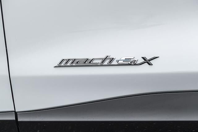 Der Ford Mustang Mach-E Dual-E Extended Range (99 kW) kostet 62.900 Euro