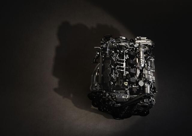 Der Skyactiv X-Motor ist eine technisch aufwendige Mischung zwischen Diesel und Benziner