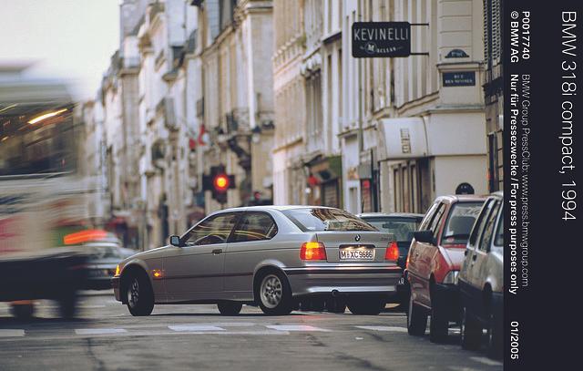 Limousine, dreitüriger Compact, Kombi Touring, Coupé, Cabriolet, Baur Top-Cabriolet, M3 und die auf dem 3er basierenden Sportwagen Z3 und Z3 Coupé (E36/7) – diese Auswahl ist bis heute unübertroffen