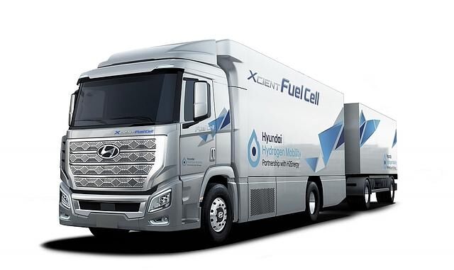 Bis zum Jahr 2025 sollen 1.600 Hyundai H2 Xcient Lkw mit Brennstoffzellenantrieb auf schweizer Straßen rollen